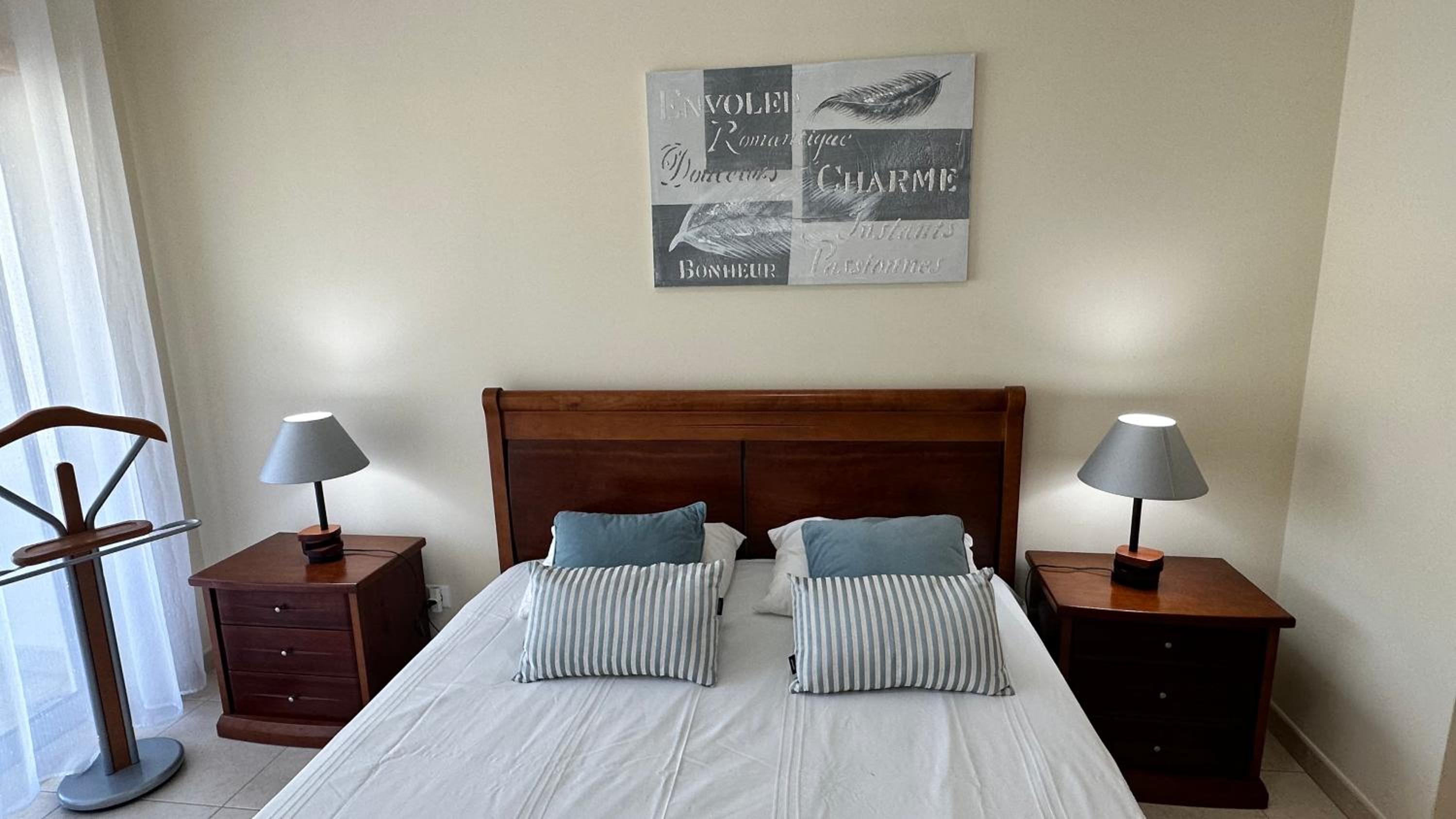 Charmant appartement, calme avec vue piscine, 1km de la plage, Olhos de Água photo 3