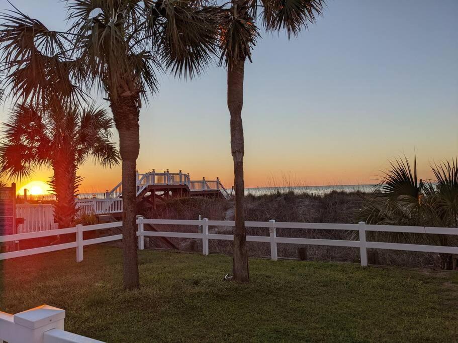 Lavish Accessible, On Ocean, 4 King Beds, Huge Private Pool, Yard, Spa, Patio, BBQ, & Game Tables view 5