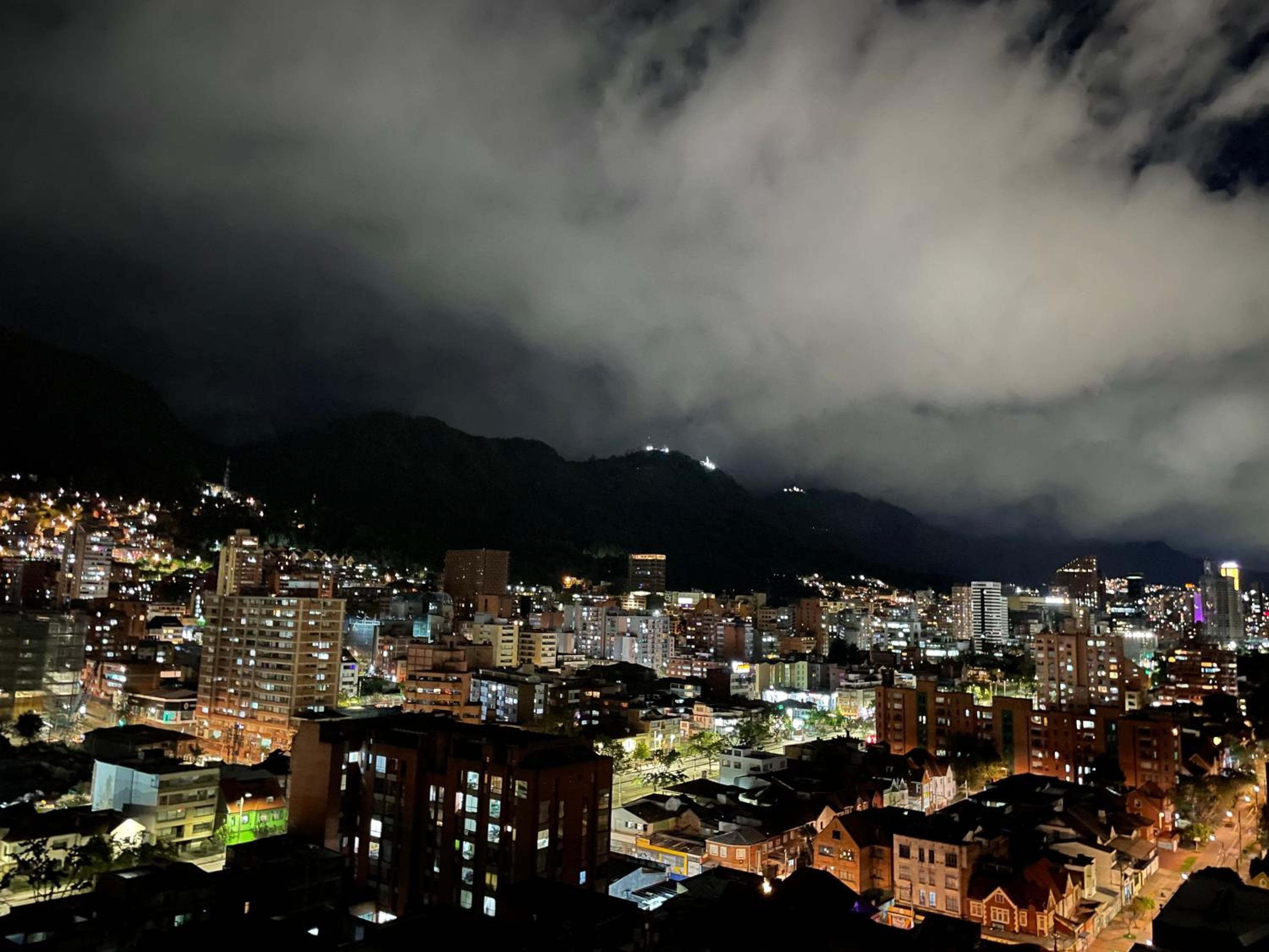 Apartaestudio/Loft - Último Piso - Hermosa Vista