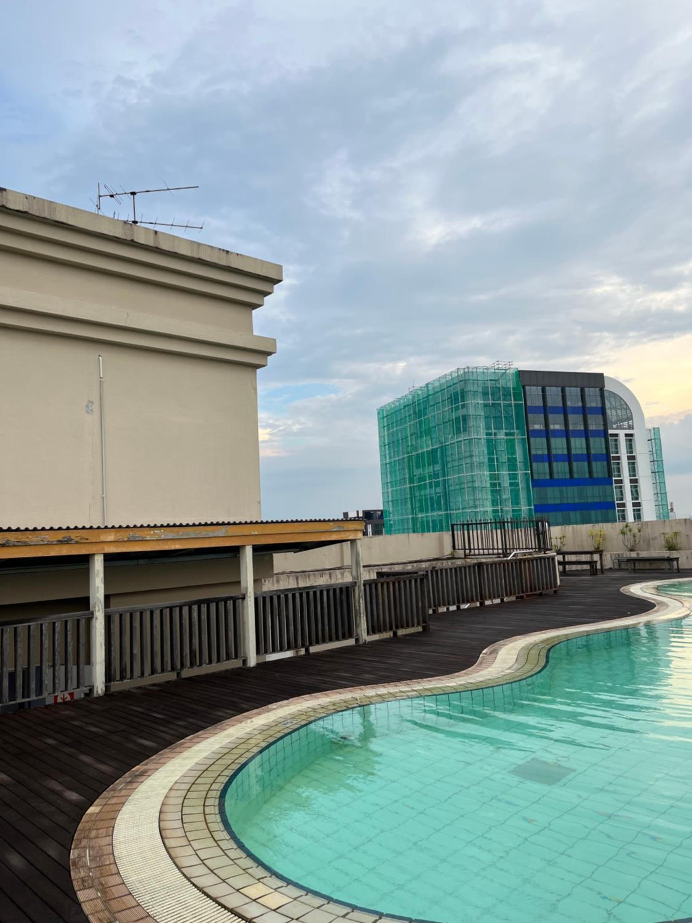 Riverbank Suites 805 photo 8