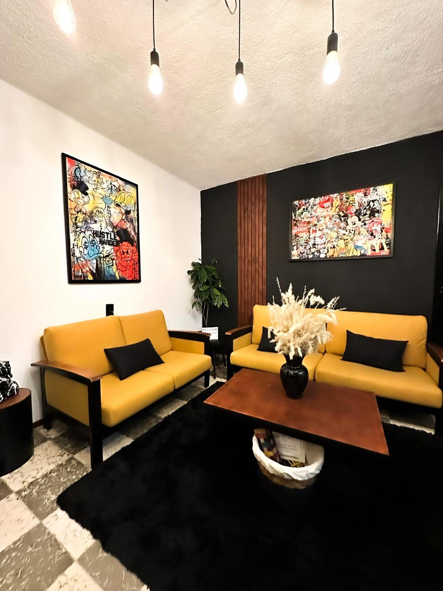lounge