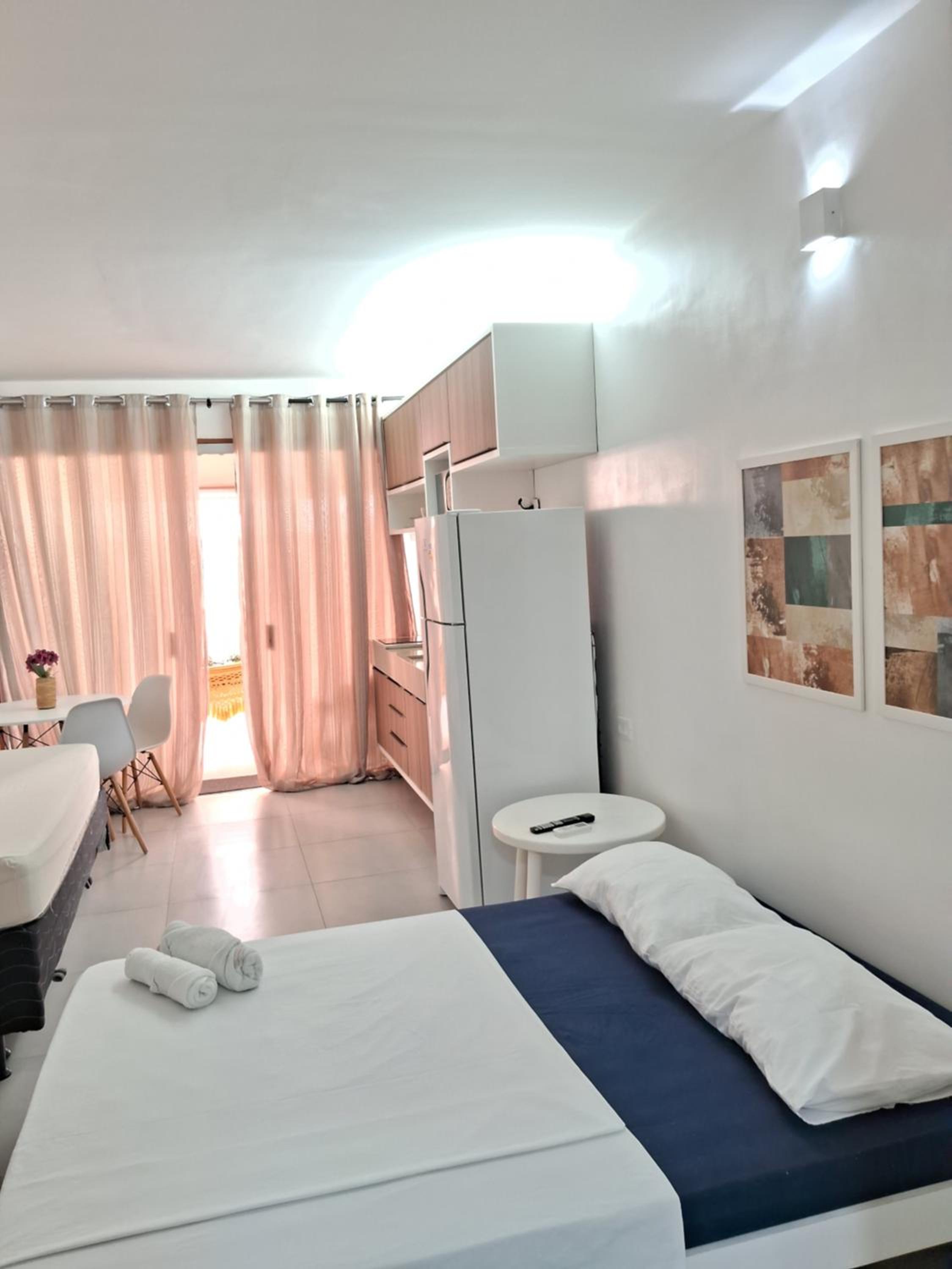 FLAT ENCANTADOR A UM PASSO DA PRAIA