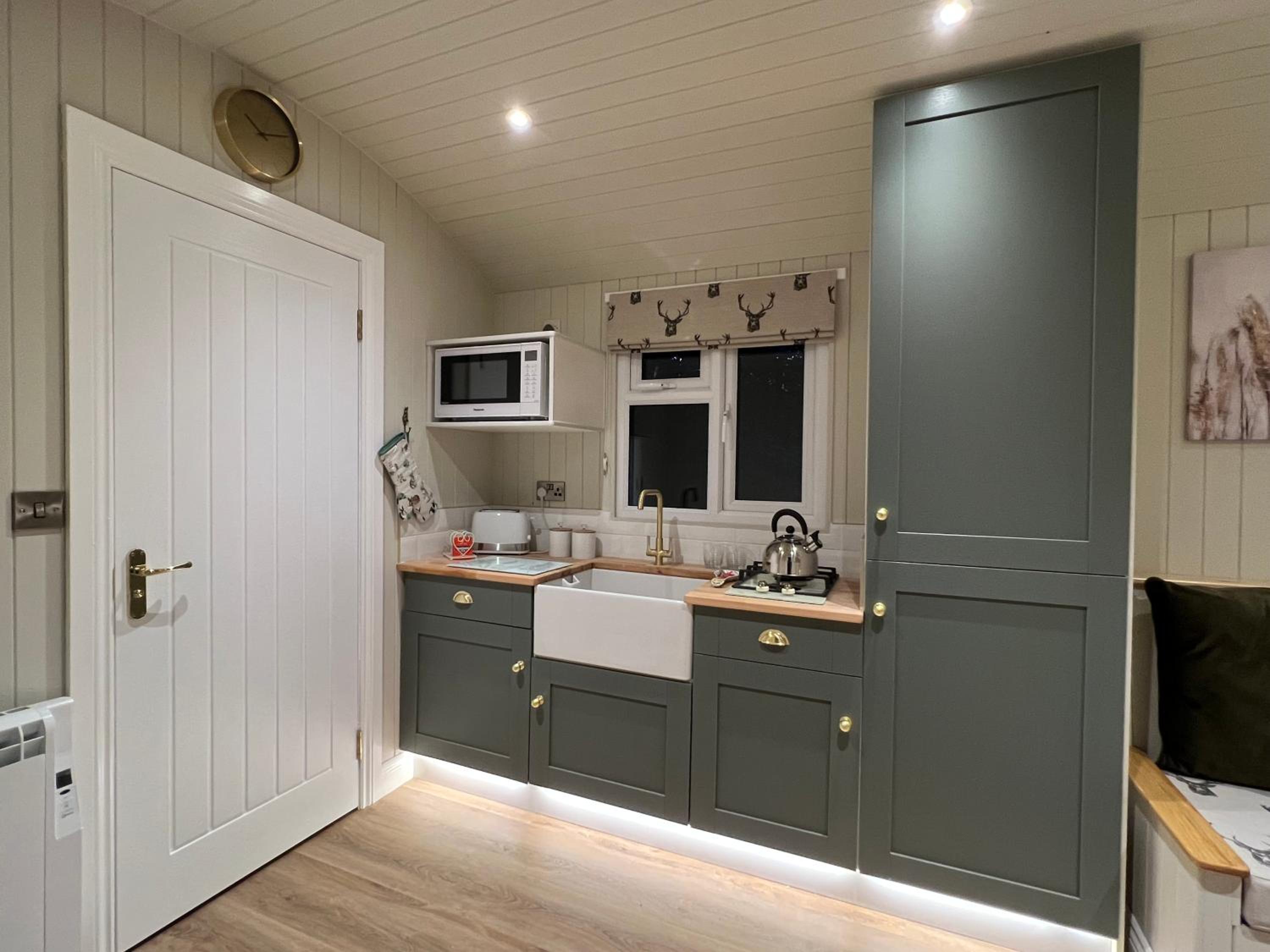 Durham Vacations - Southfield Shepards Huts - Property Image 7