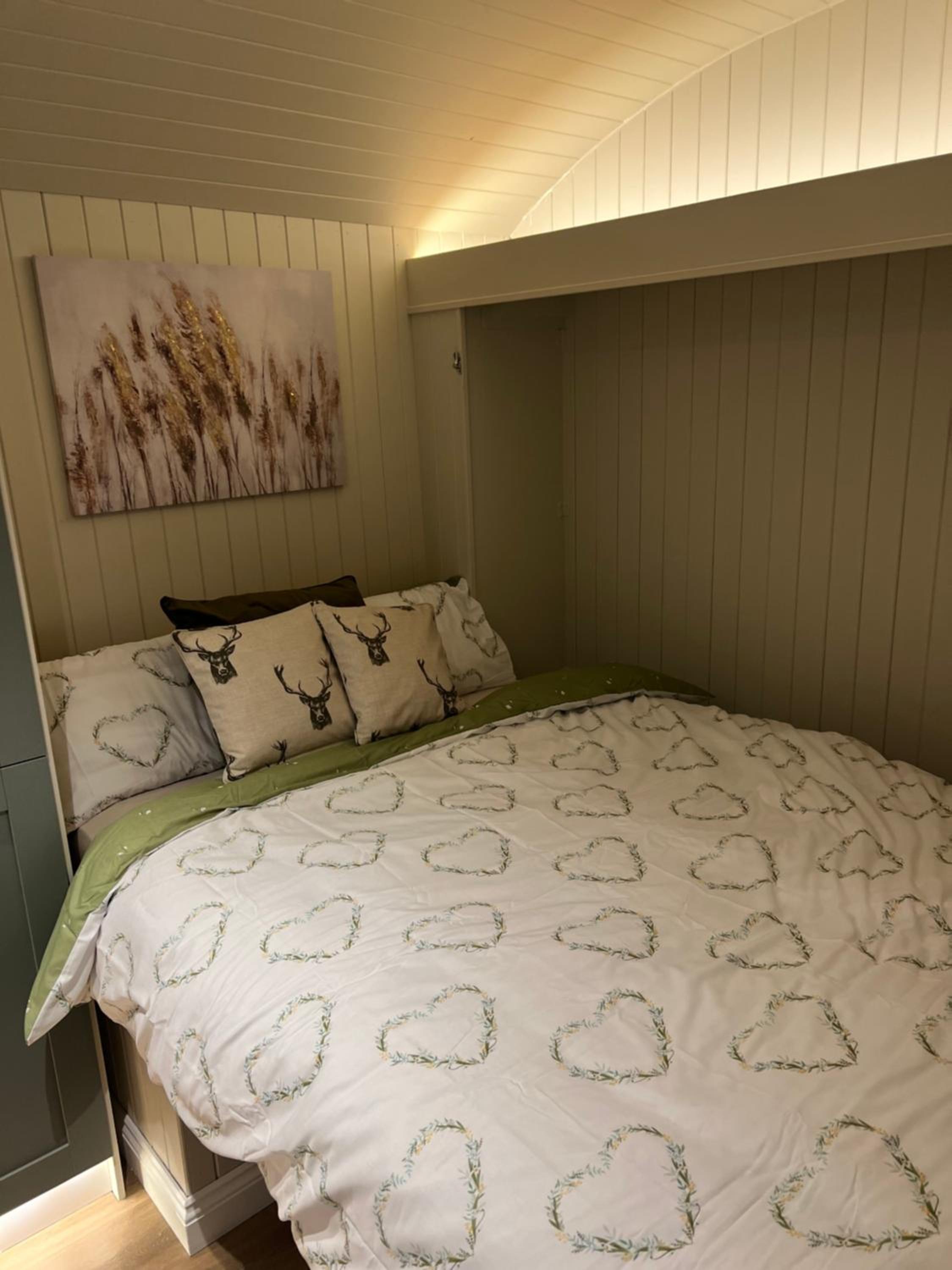 Durham Vacations - Southfield Shepards Huts - Property Image 10