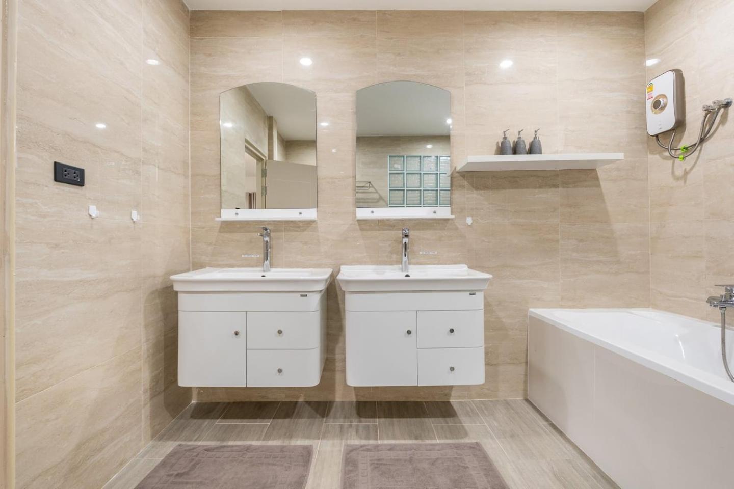 Kamala - 2 BR Pool View Apartment