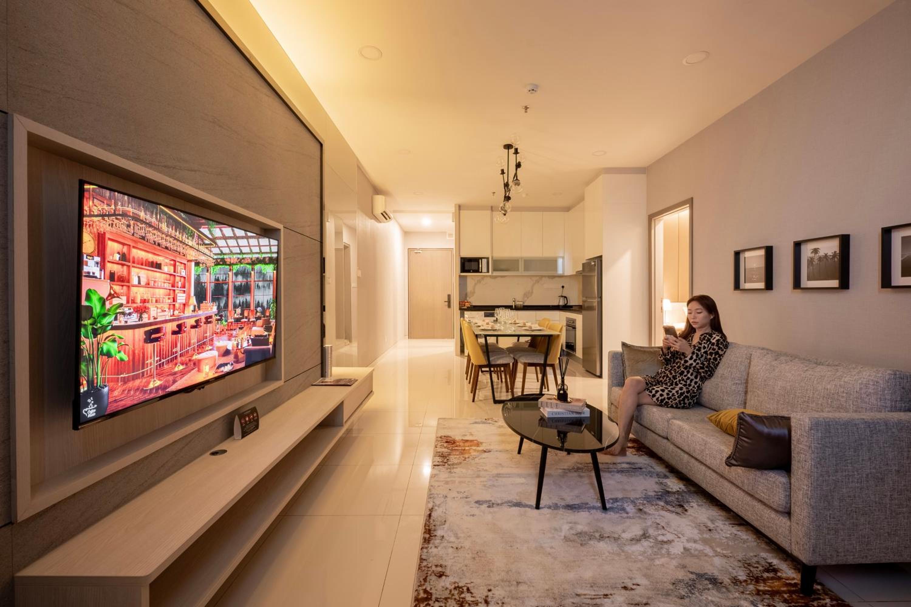 Societe Suite by Lyfehaus