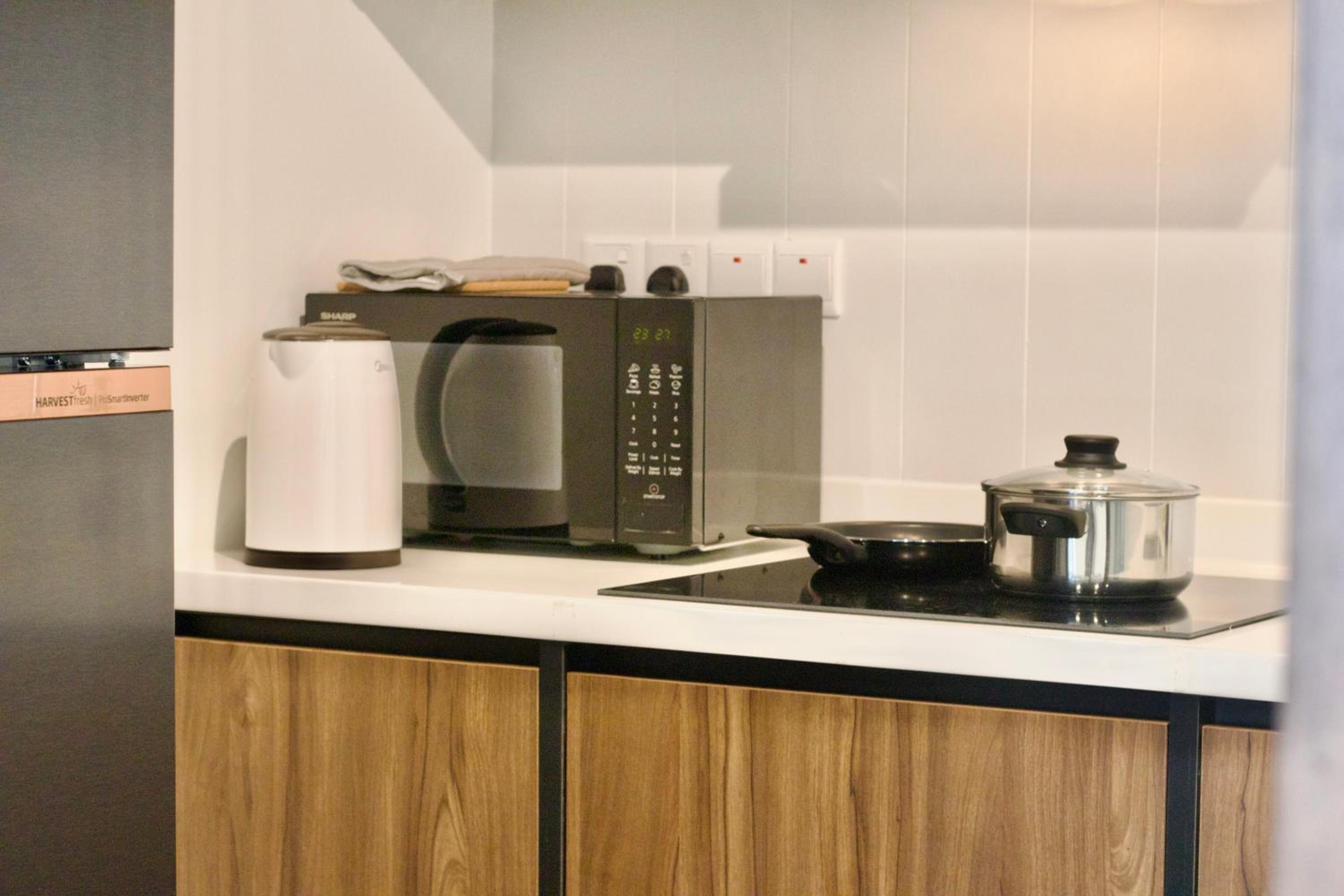 UNA Serviced Apartment by manatidur