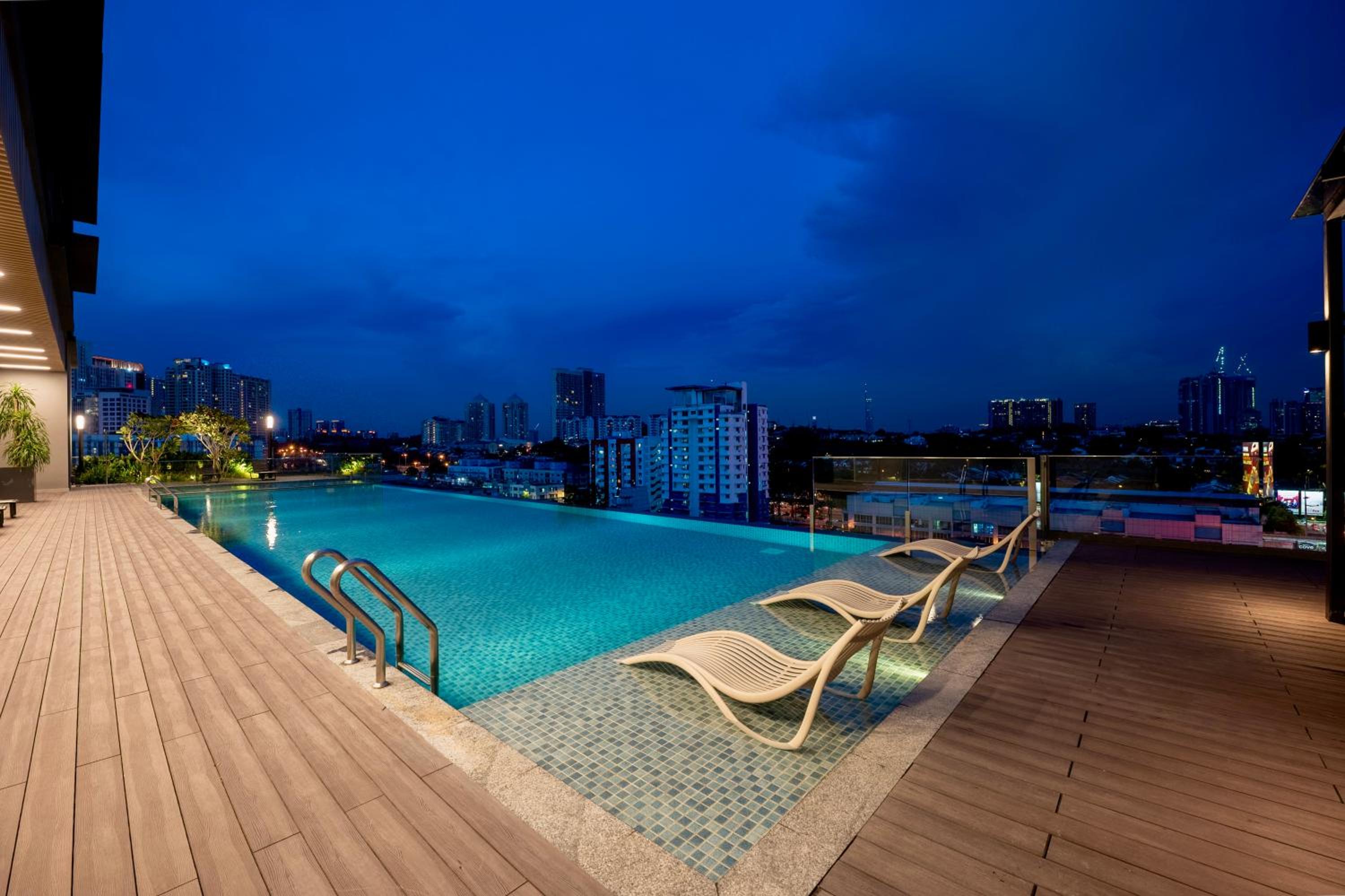 Societe Suites by Lyfehaus photo 3