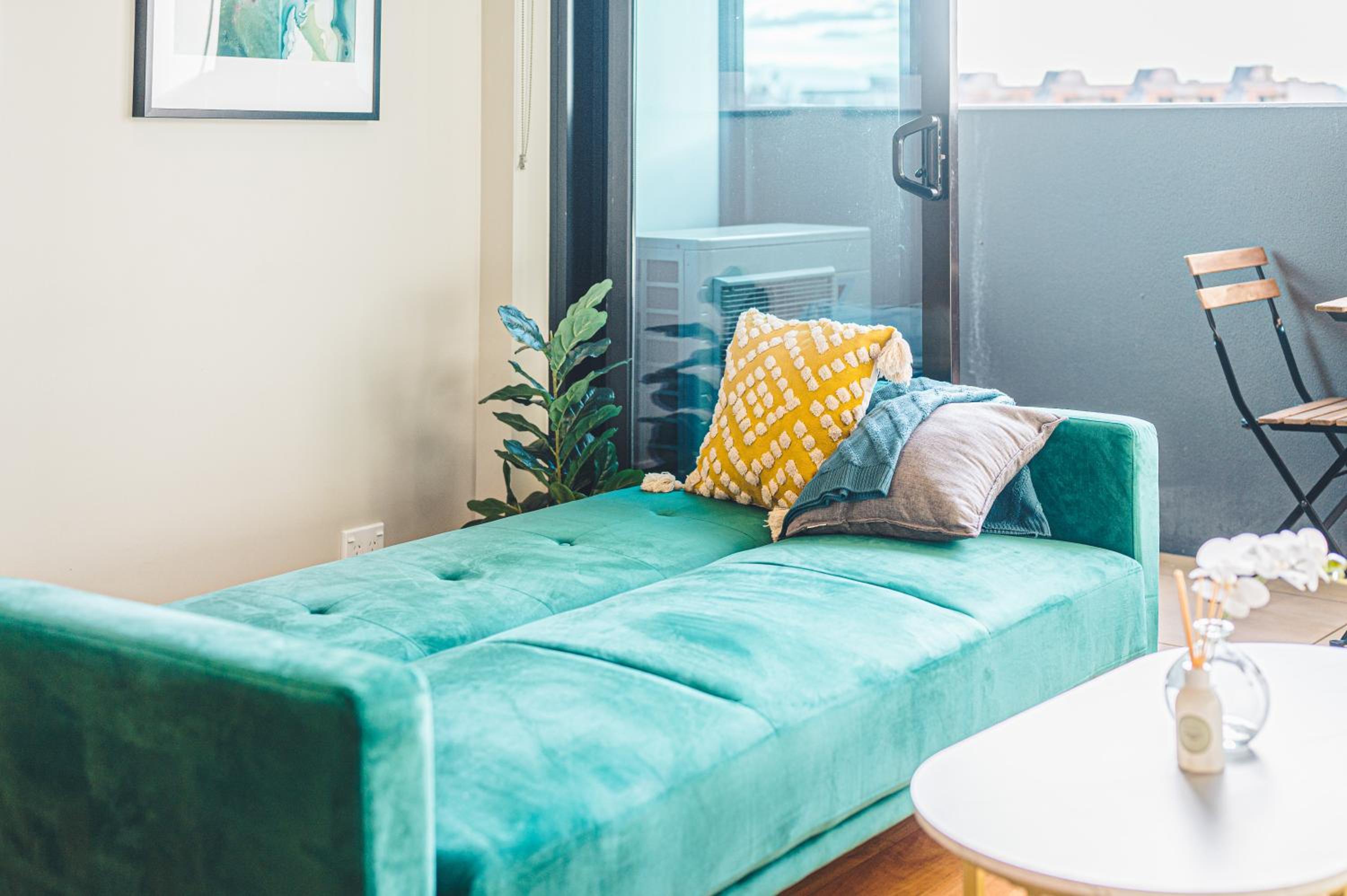 Molly's Little Apartments