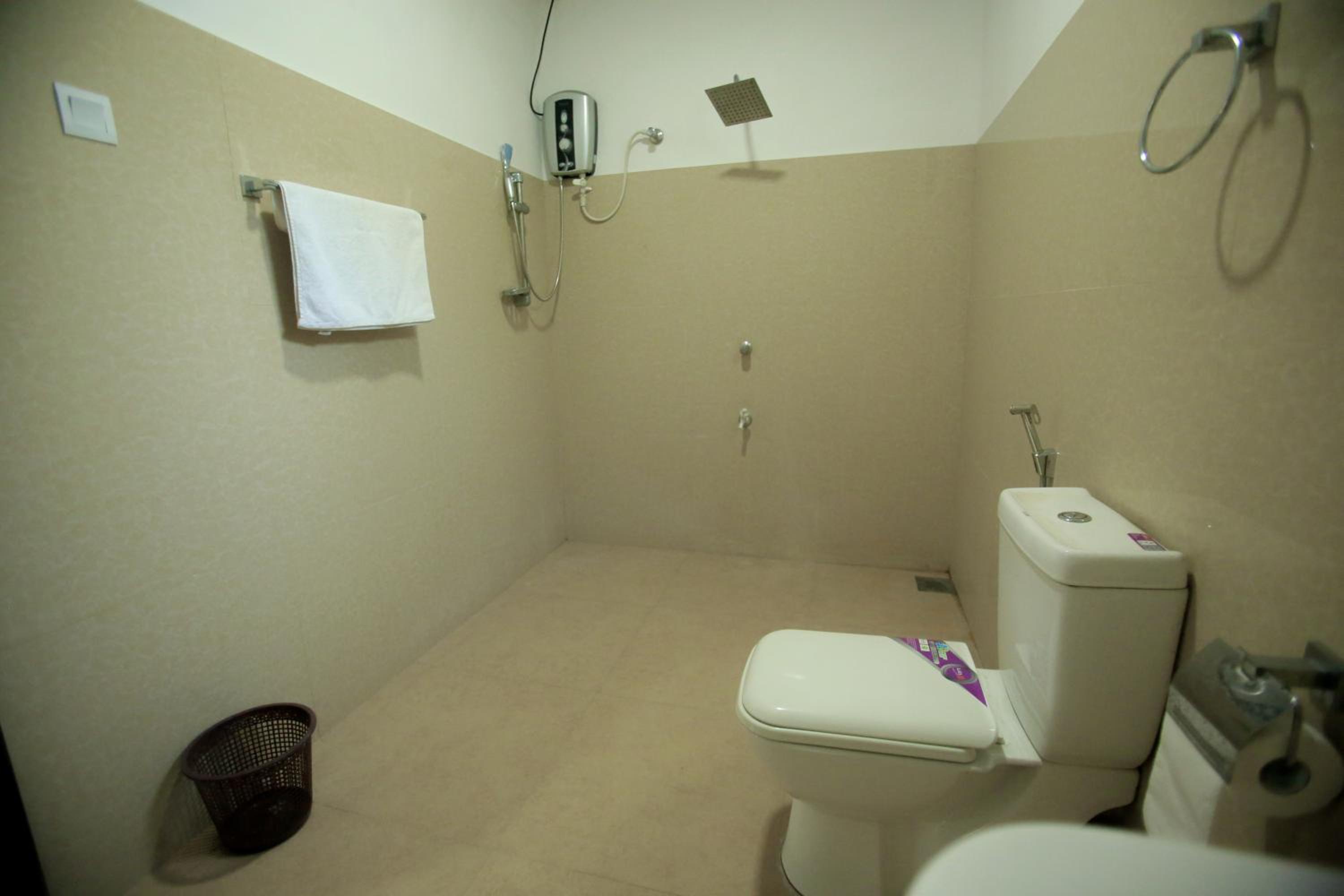 Photo 9
