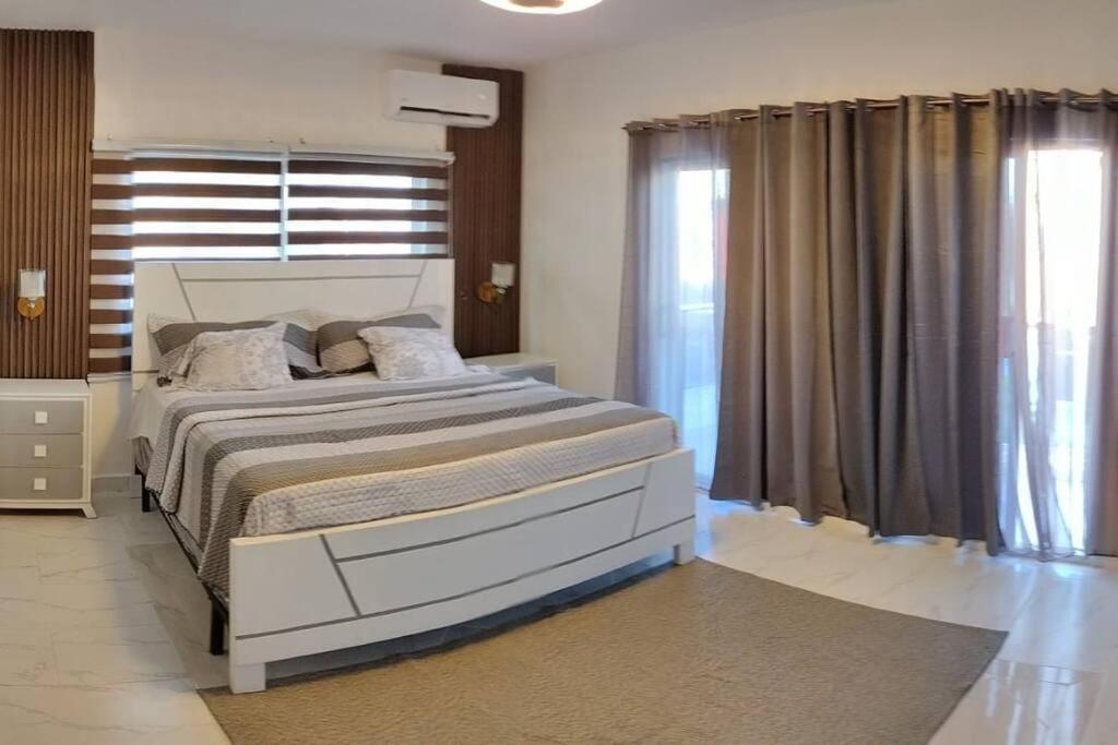 Yakimel Villa Airbnb