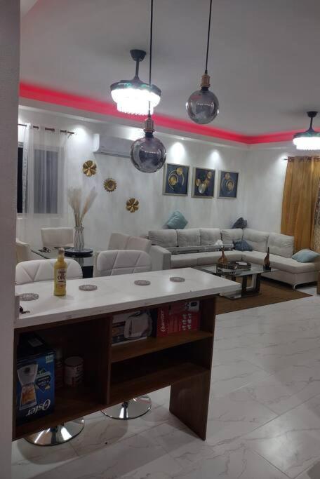 Yakimel Villa Airbnb