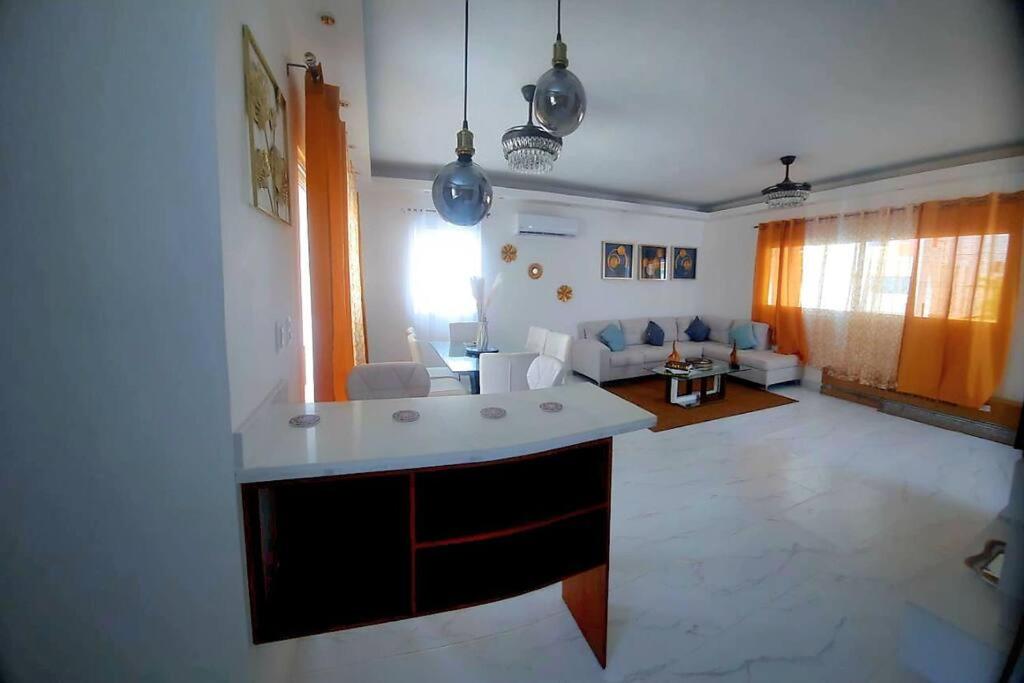 Yakimel Villa Airbnb