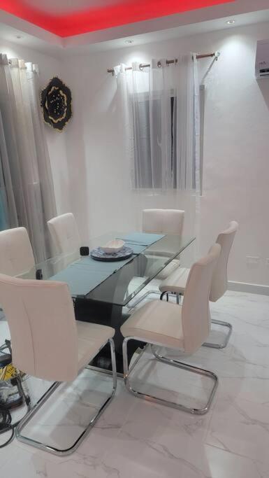 Yakimel Villa Airbnb
