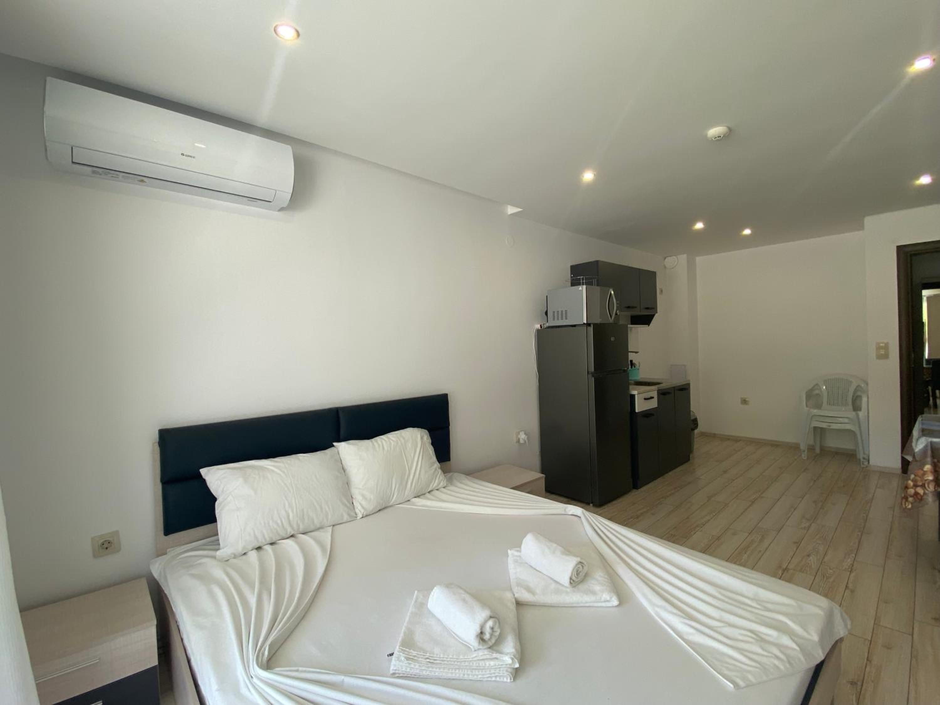 PARADISO 'В' 111 Large Apartment Nessebar