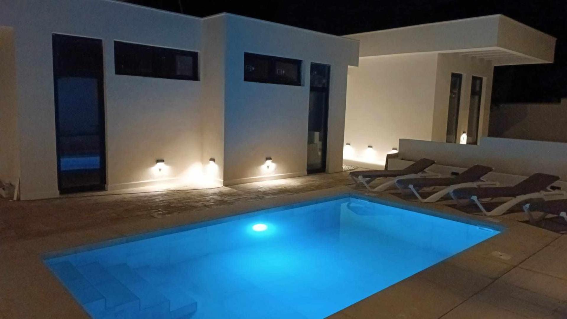 Casa Gerda modernes Haus mit Pool, ACs und Heizung, strandnah view 5