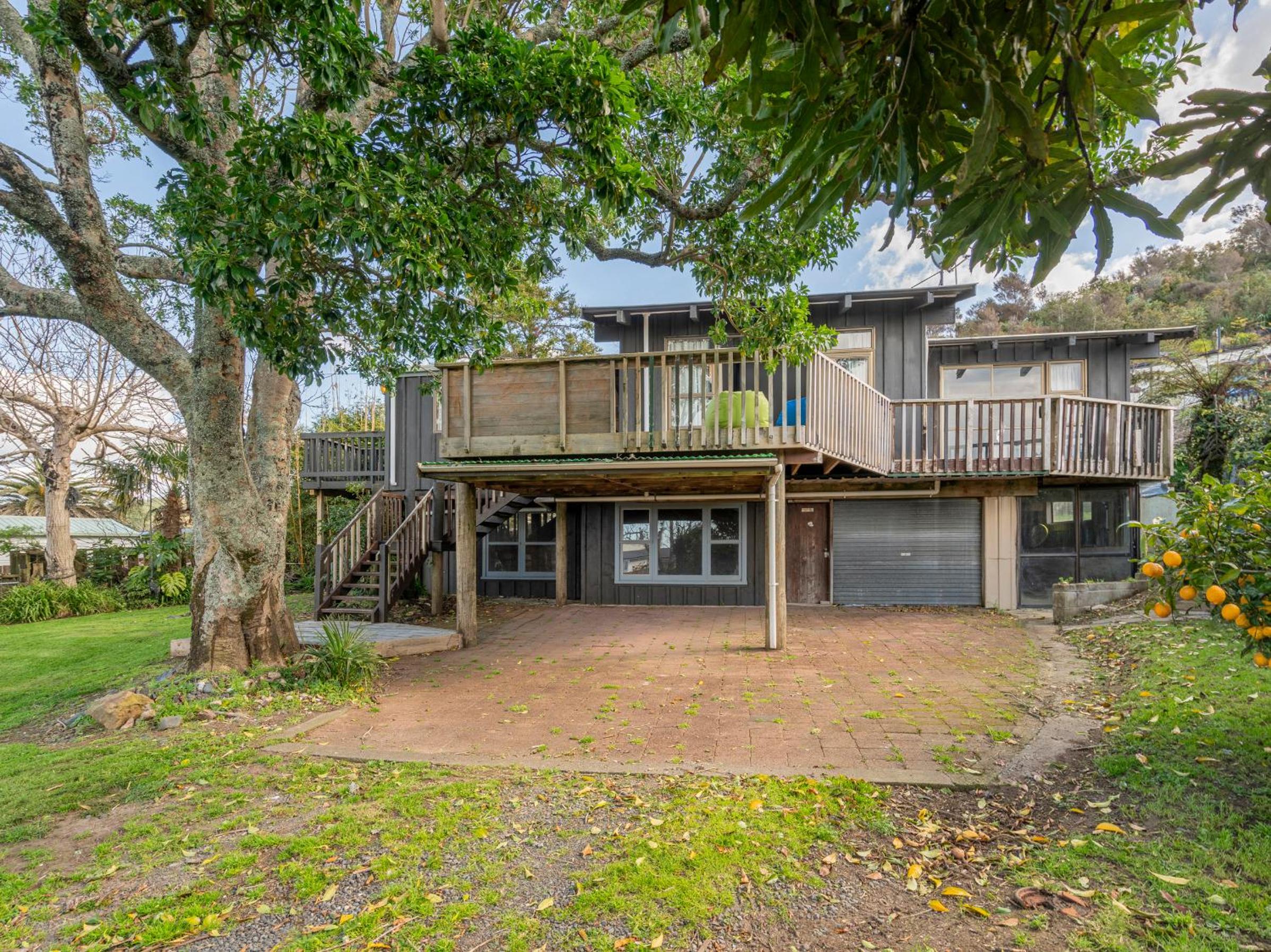 Paku View Retreat - Tairua Holiday Home view 3