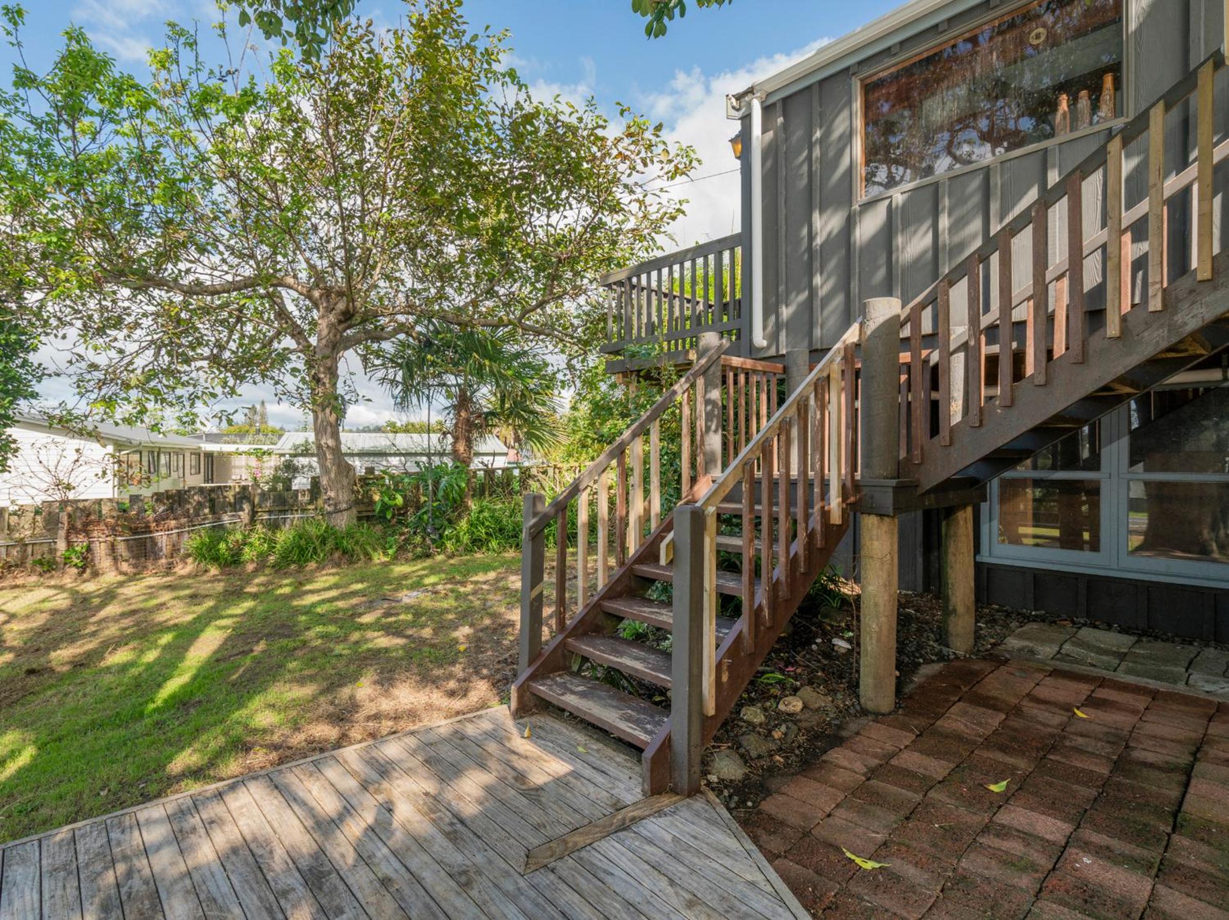 Paku View Retreat - Tairua Holiday Home view 5
