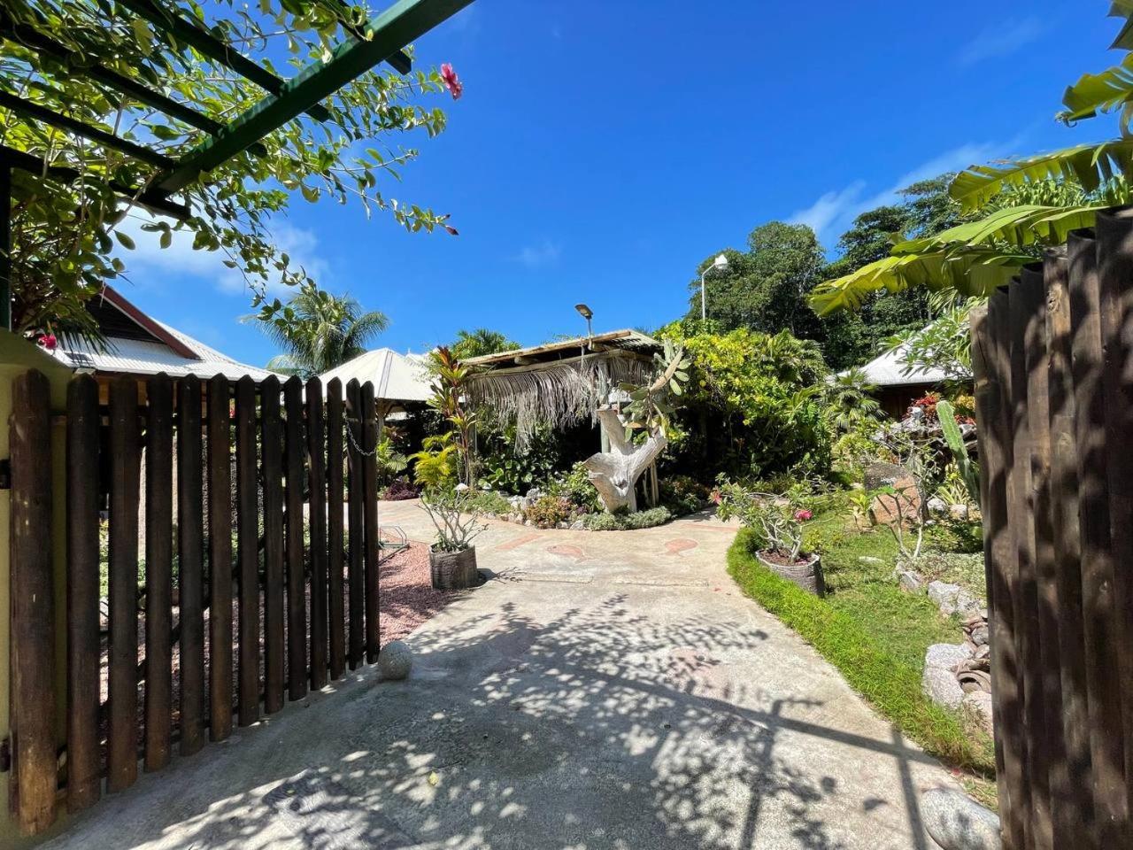 Hotel La Digue Holiday Villa - Image 1