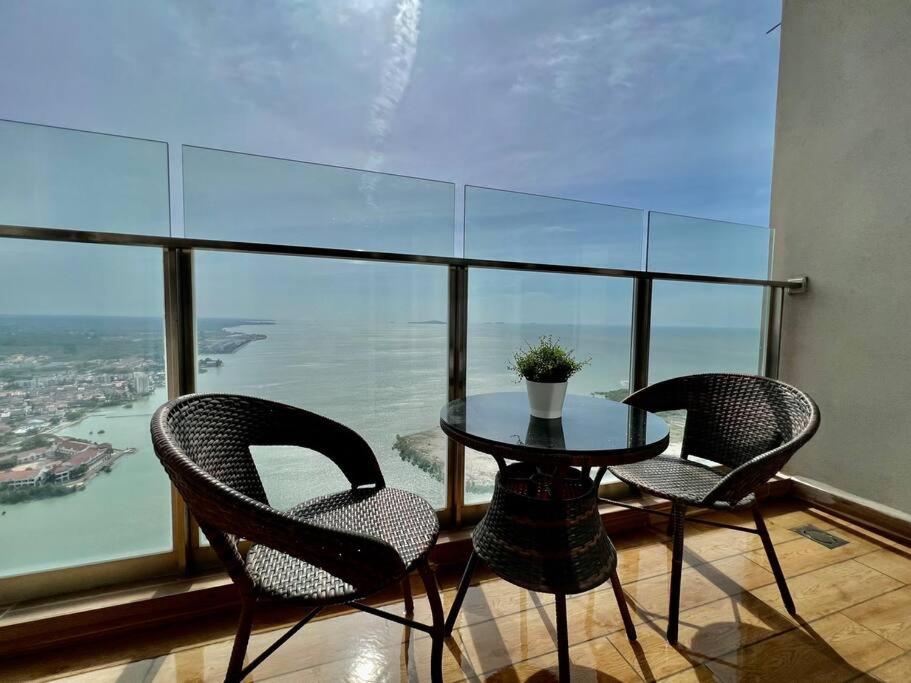 Melaka Silverscape Stay -3room/8pax/55'tv/TV-Box photo 2