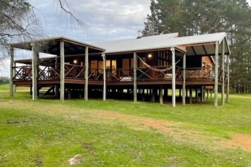 Pine View Cottage - Pet Friendly - Cowaramup