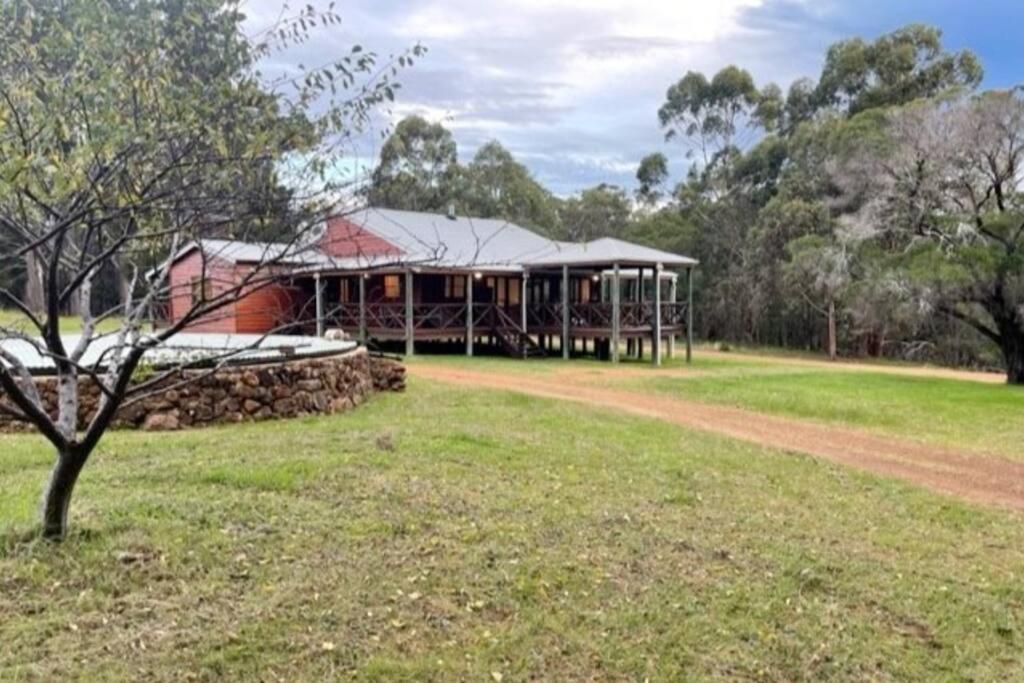 Pine View Cottage - Pet Friendly - Cowaramup