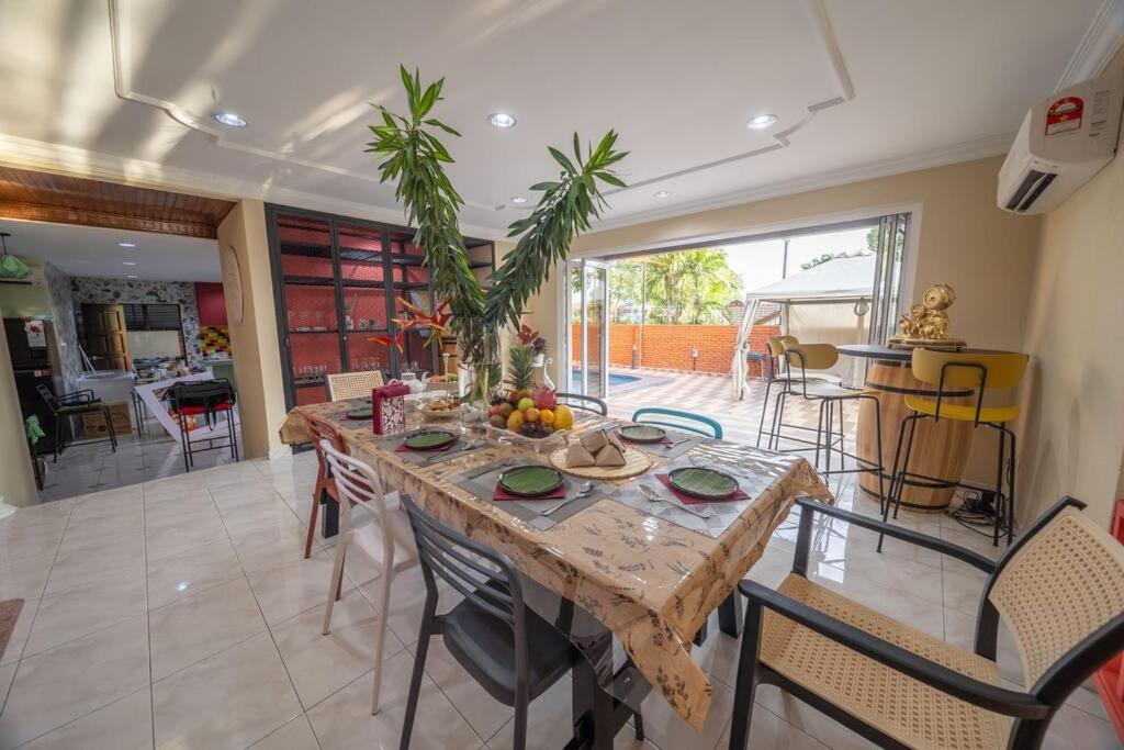 VillaNo23 - 4 Bedrooms with Private Pool BBQ