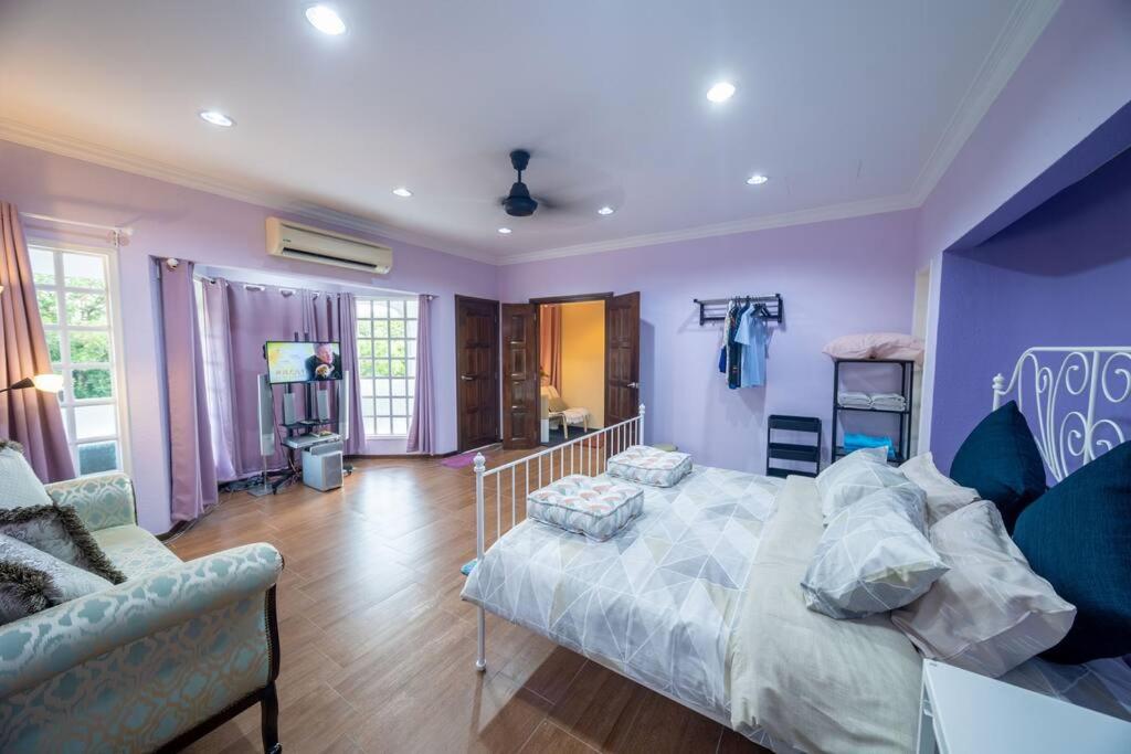 VillaNo23 - 4 Bedrooms with Private Pool BBQ