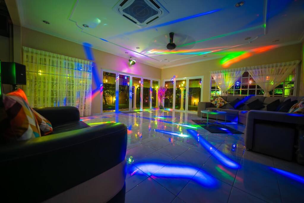 VillaNo23 - 4 Bedrooms with Private Pool BBQ
