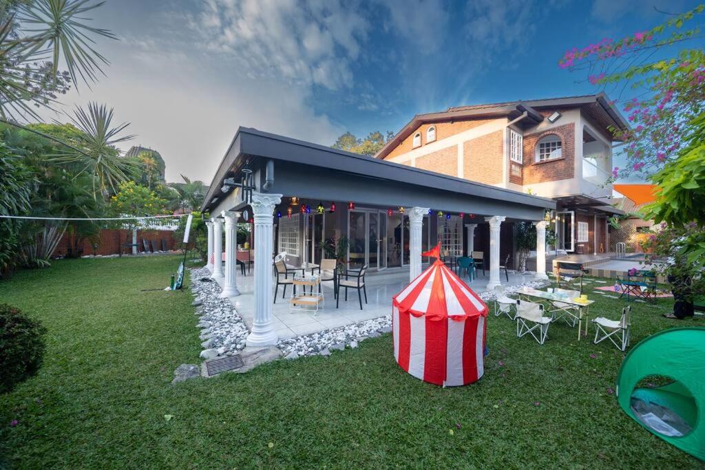 VillaNo23 - 4 Bedrooms with Private Pool BBQ