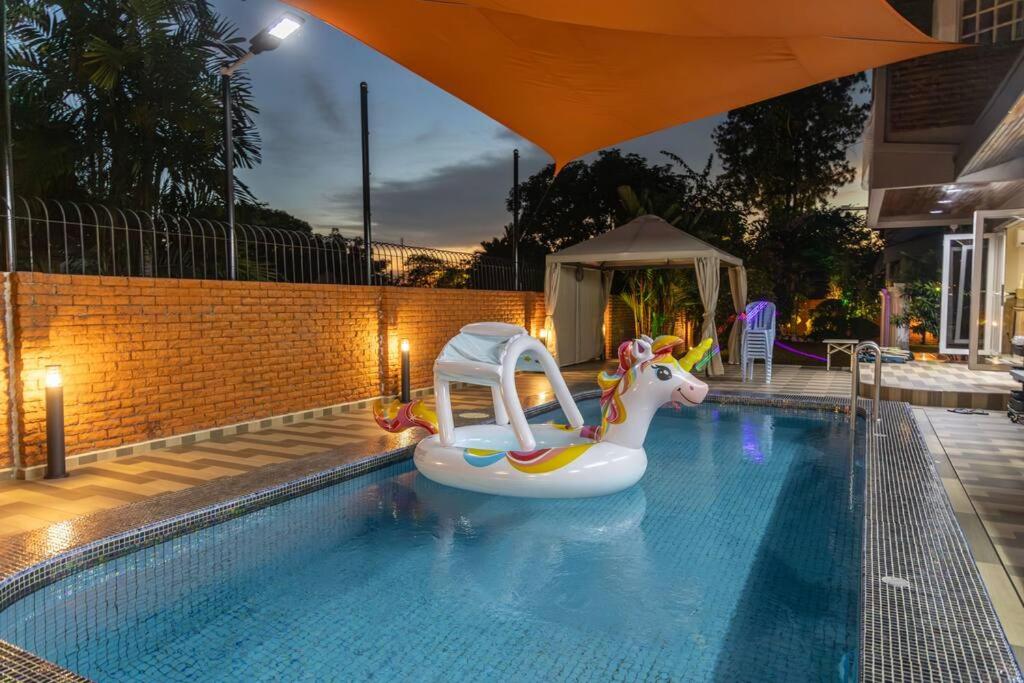 VillaNo23 - 4 Bedrooms with Private Pool BBQ