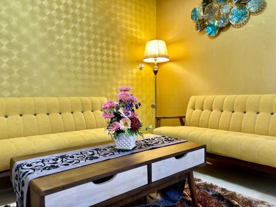 Nordic Style Premium Stay 2pax- Bathub/Build-view photo 8