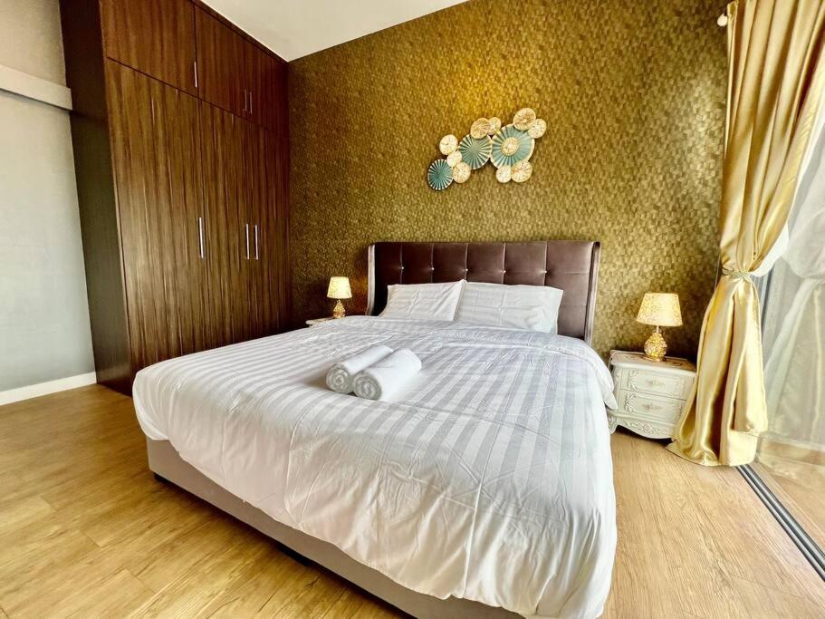 Nordic Style Premium Stay 2pax- Bathub/Build-view photo 2