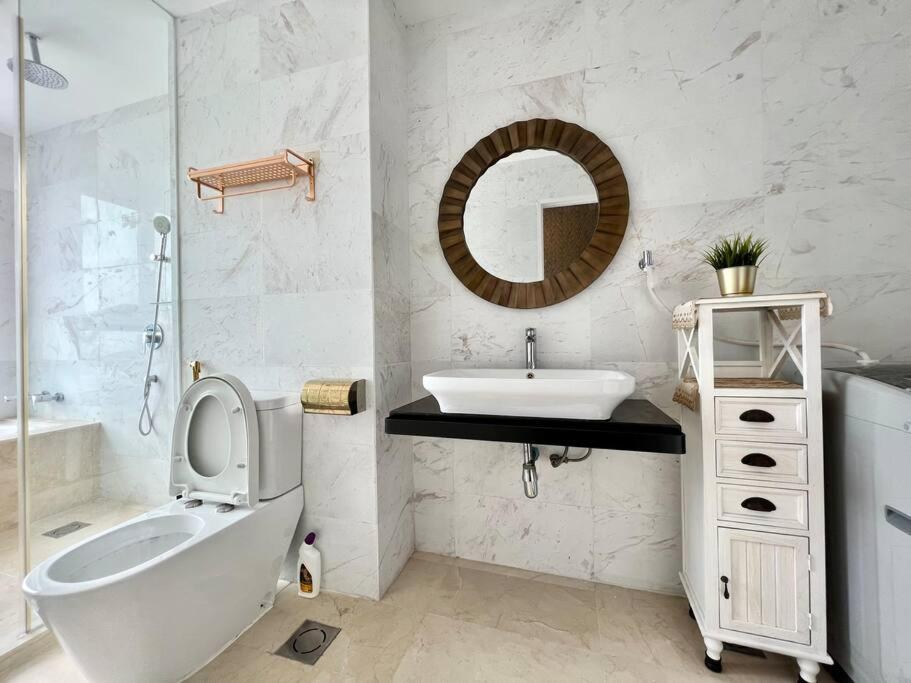 Nordic Style Premium Stay 2pax- Bathub/Build-view photo 7