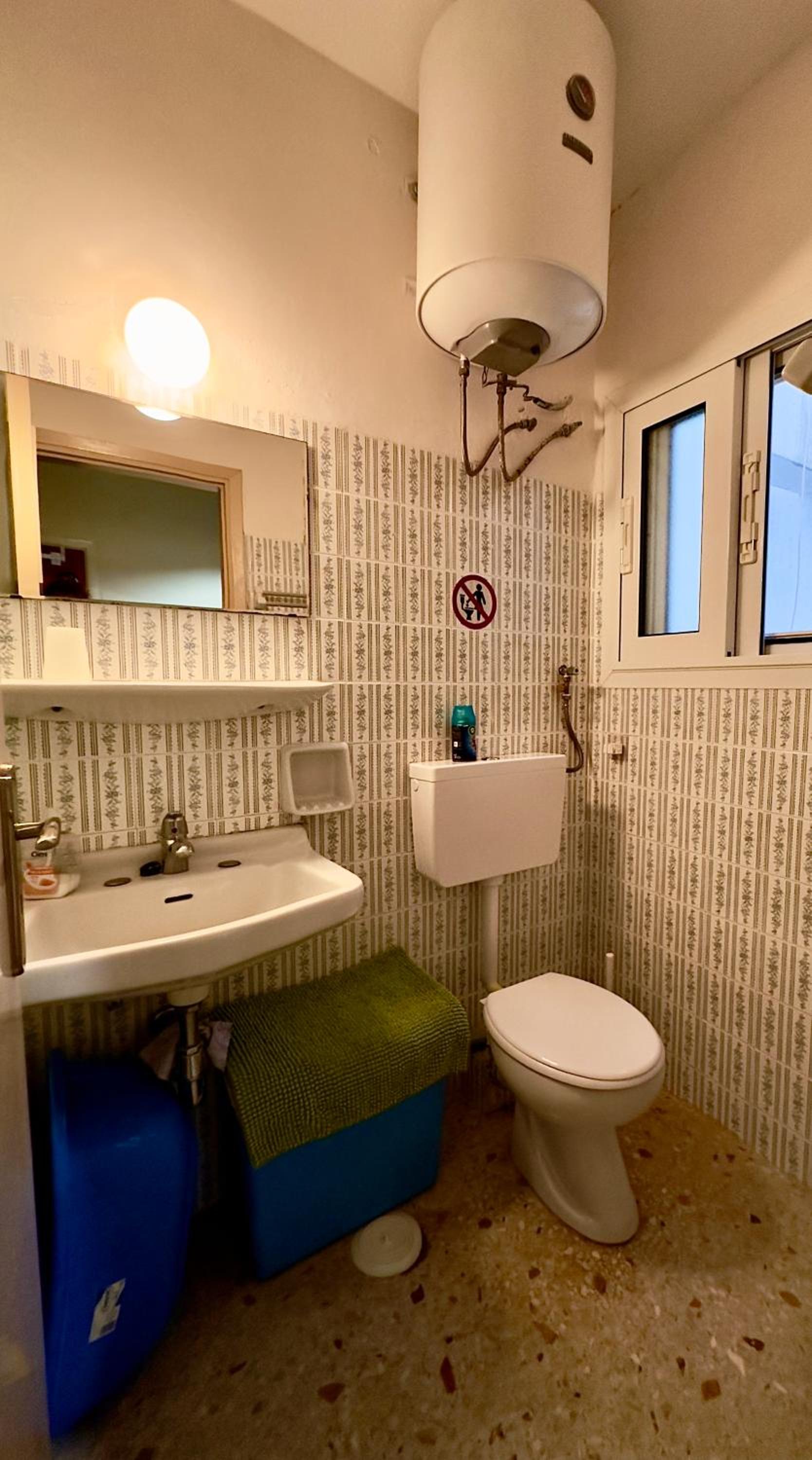 Loutraki Suites