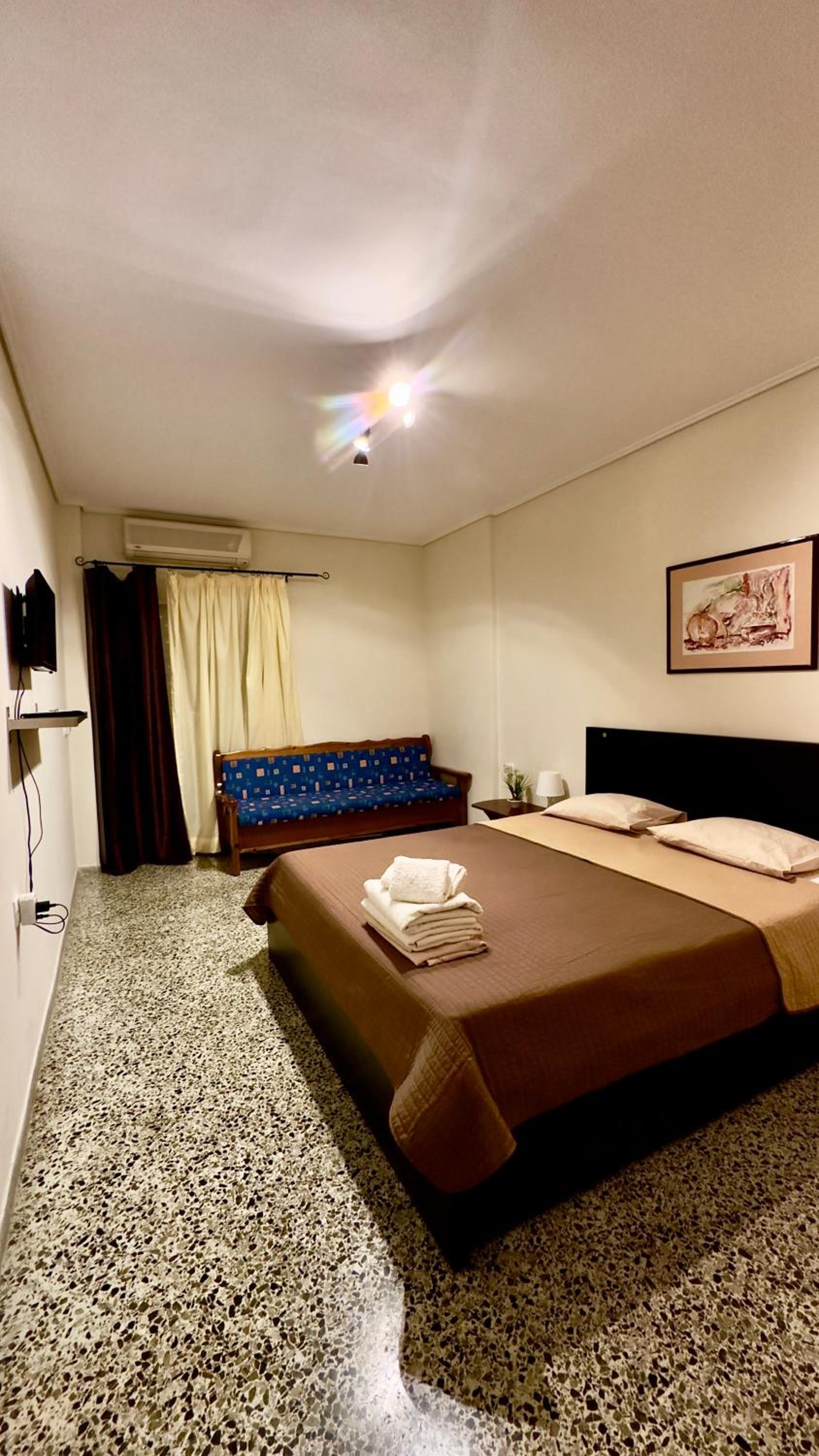 Loutraki Suites