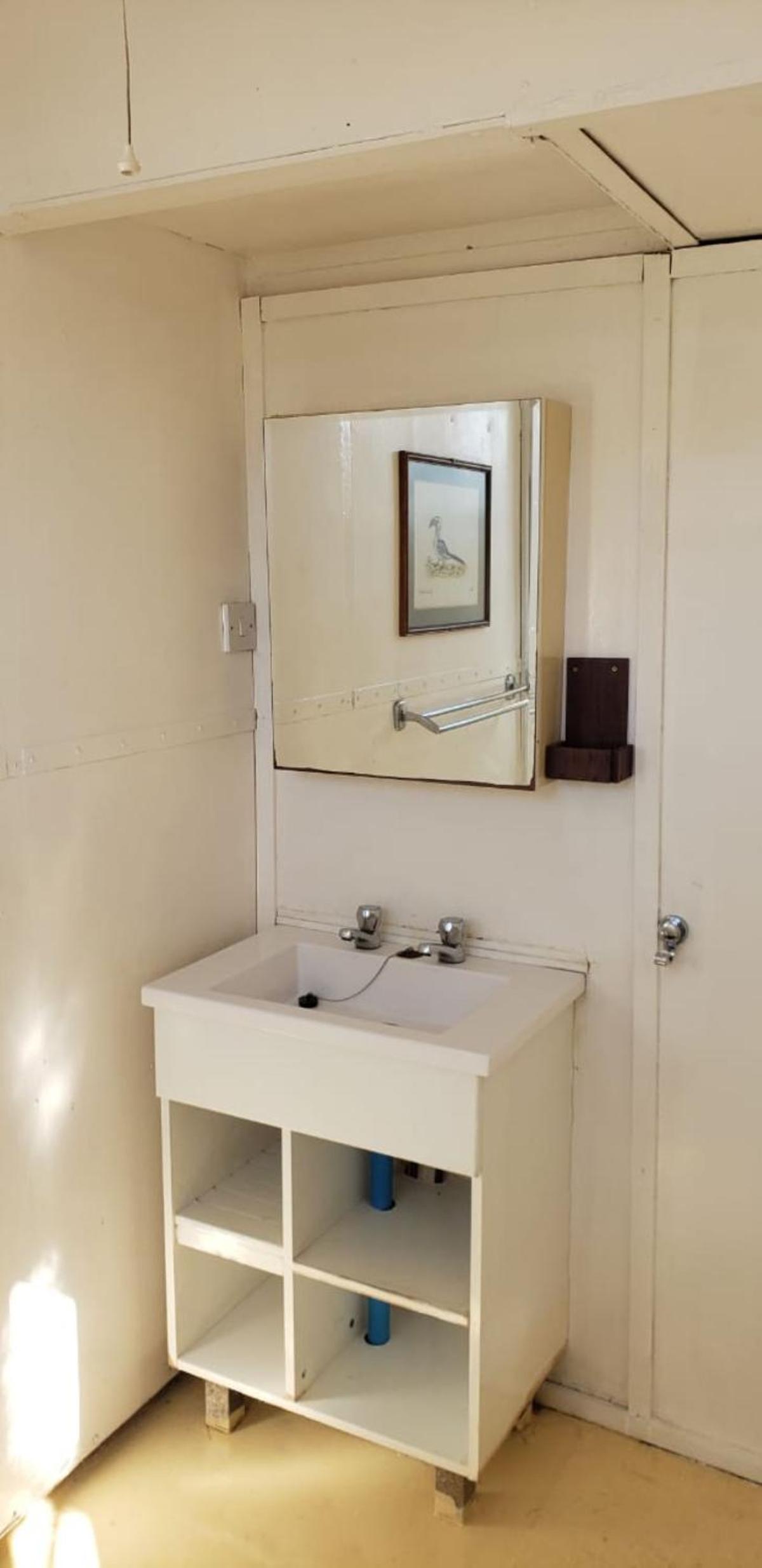 Houseboat with aircon and splash pool - 2128