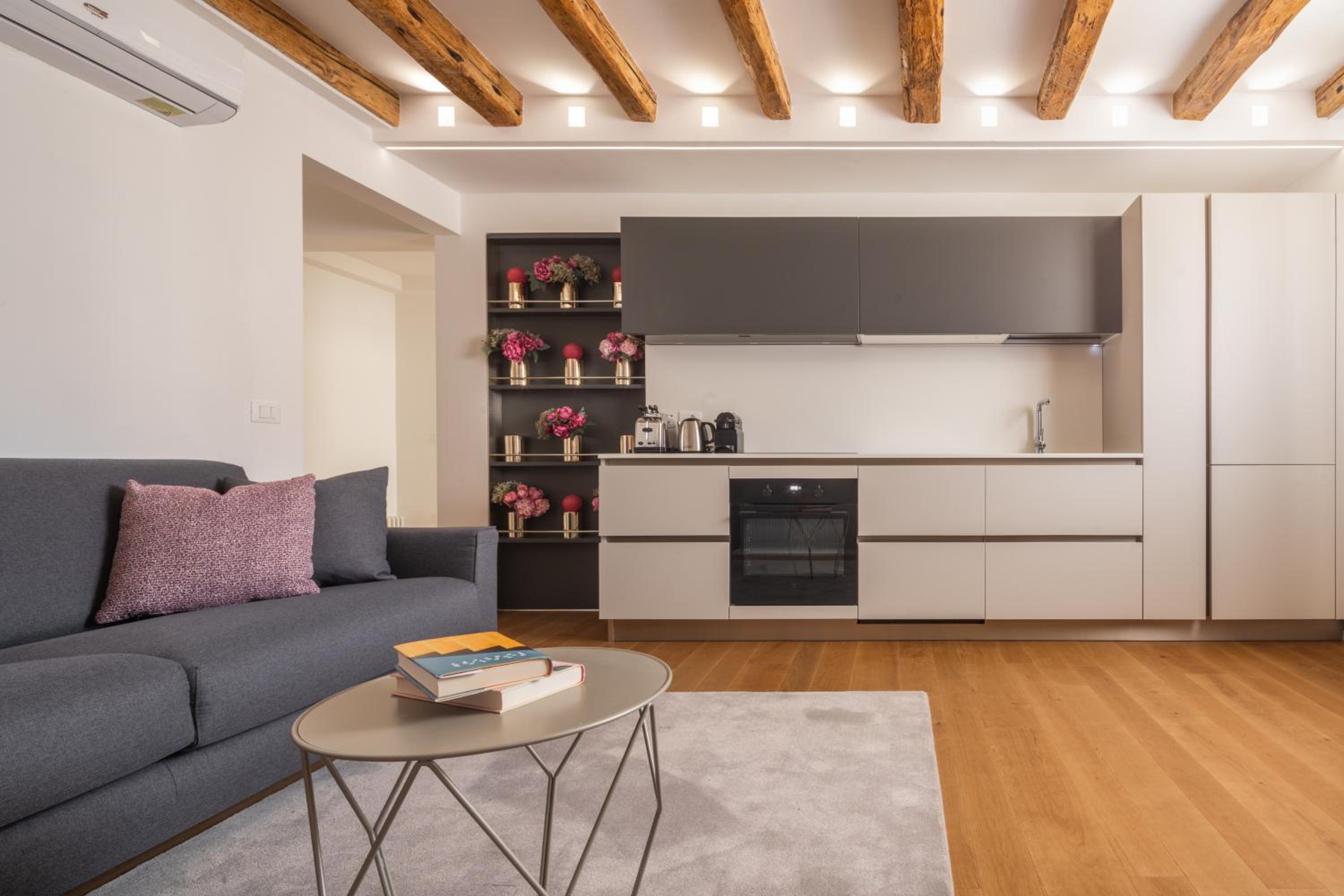 Ruga Bella Apartments R&R