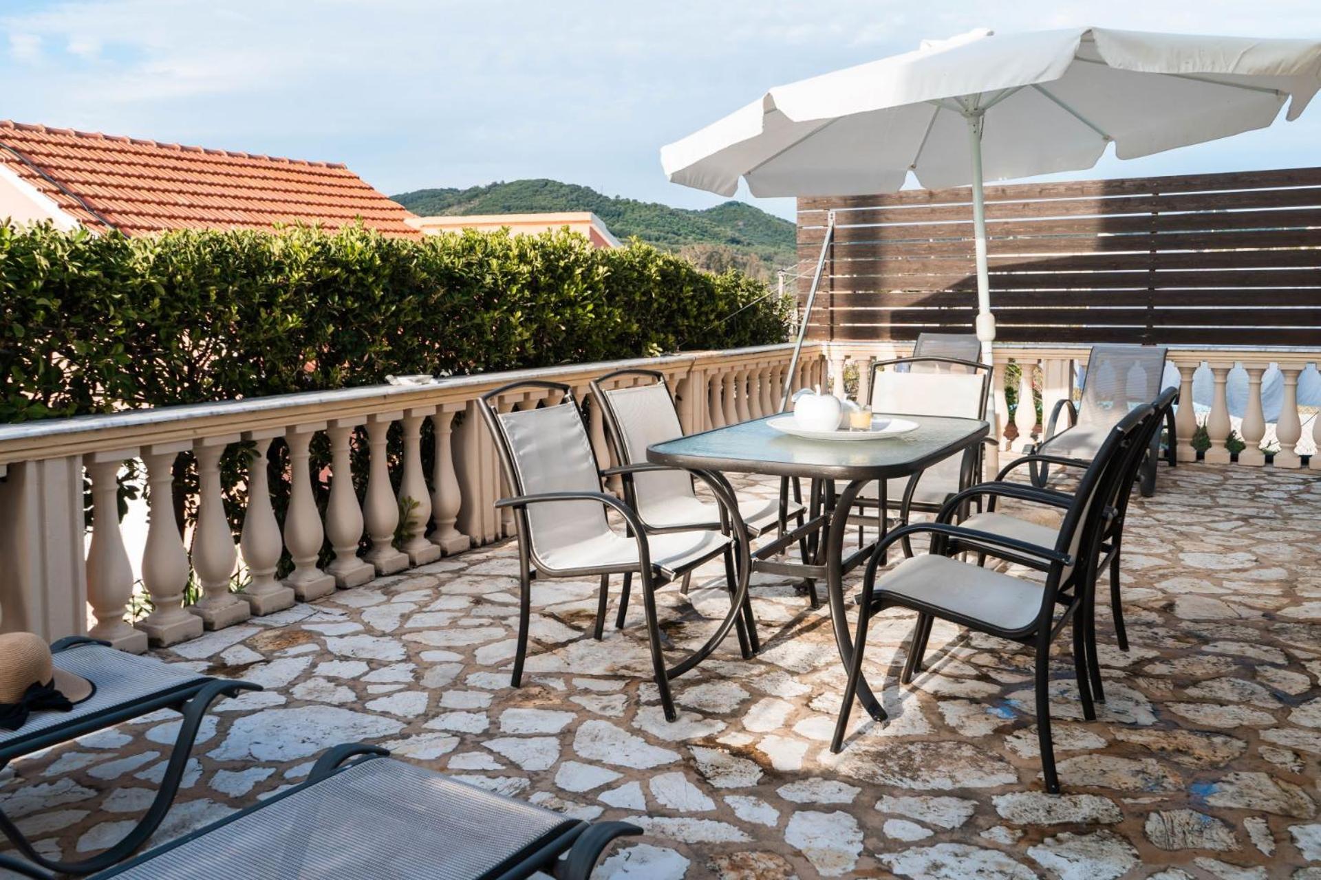 Antheia Apartments