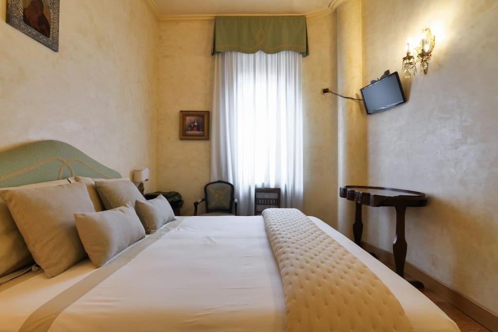centro extra luxory apartment with terrace