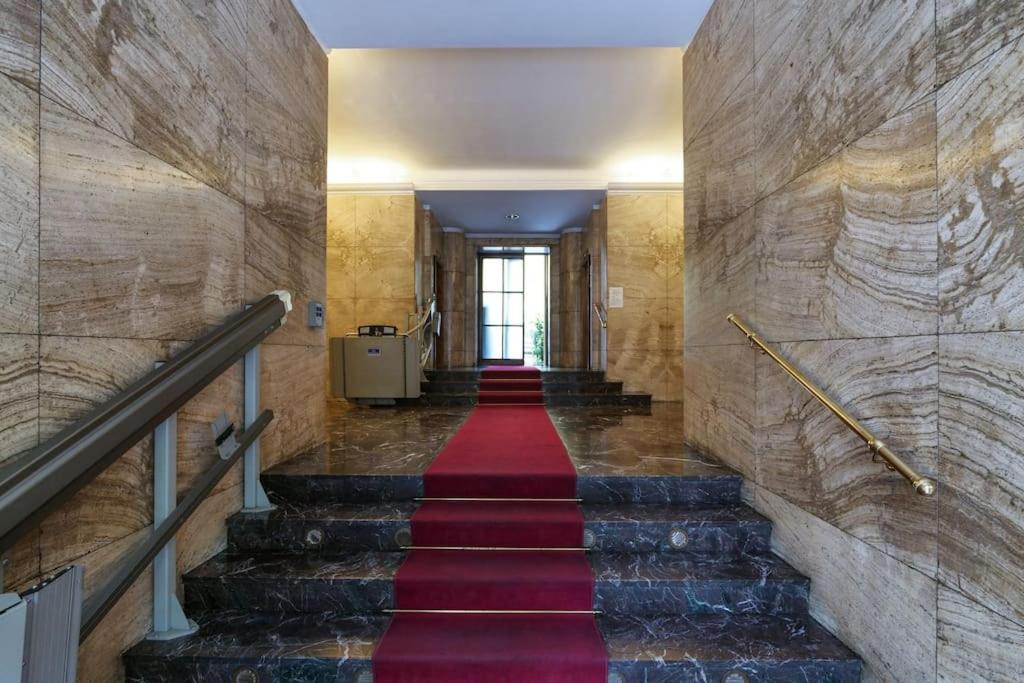 centro extra luxory apartment with terrace