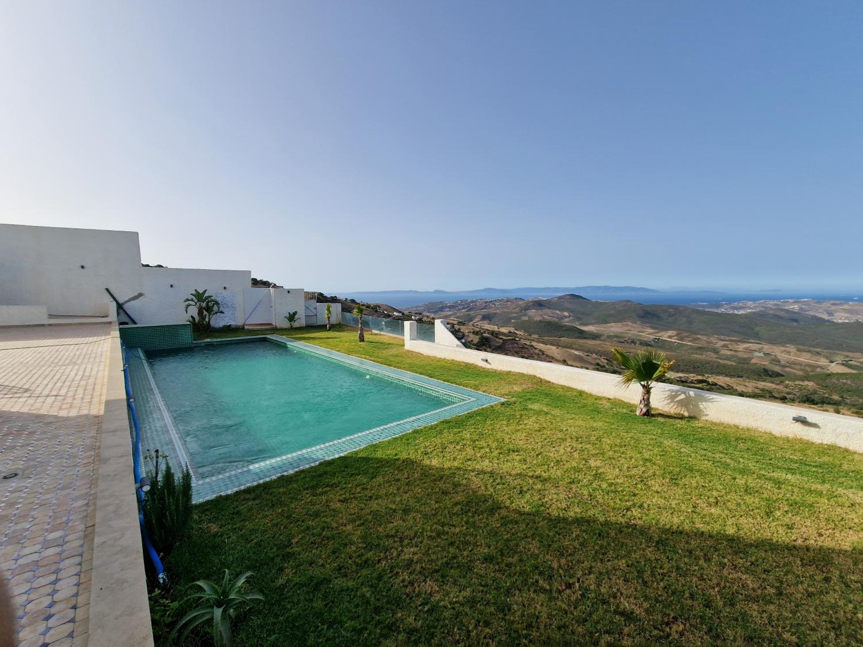 Villa Beni Mejmel avec vue exceptionnelle