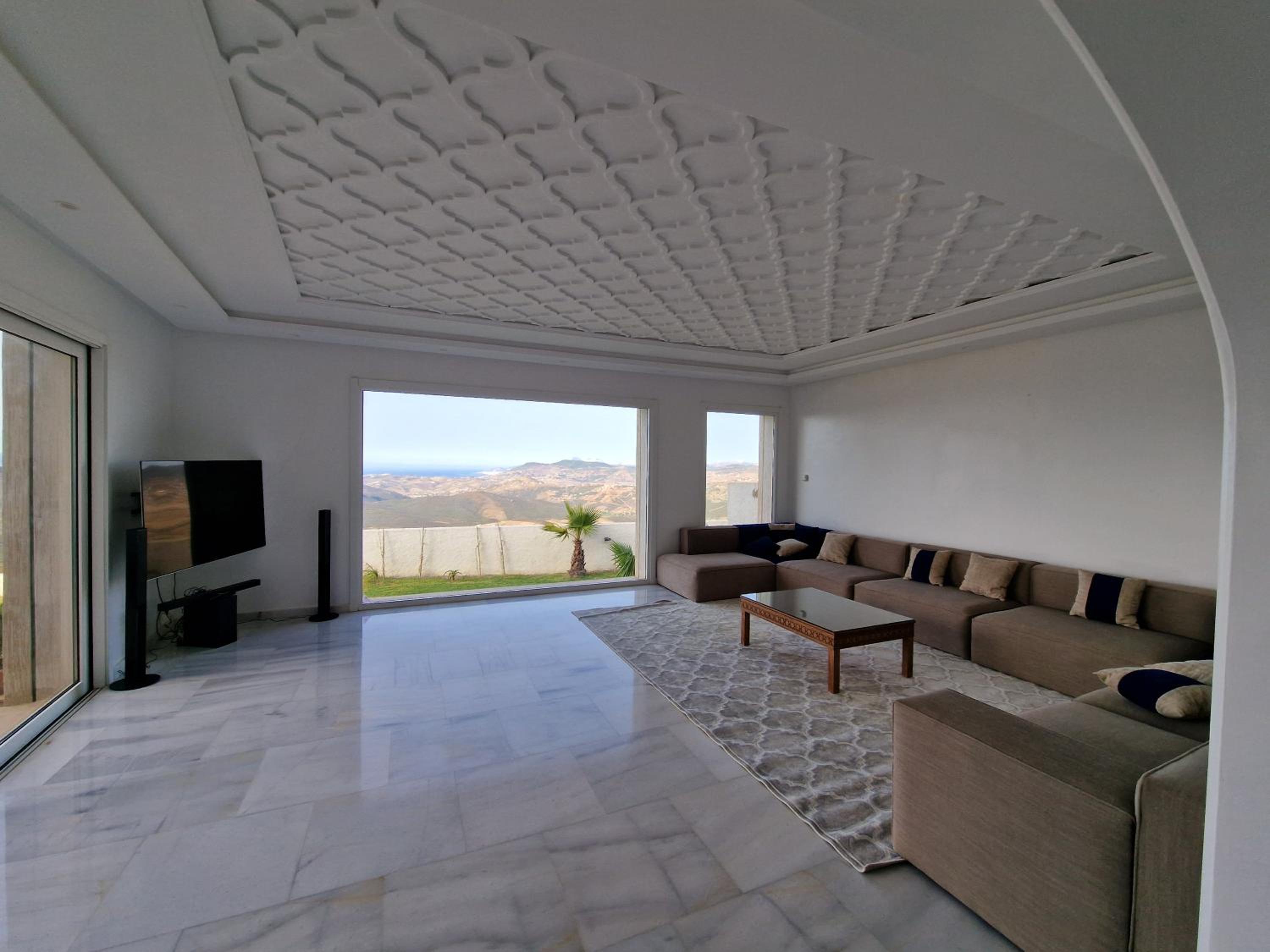 Villa Beni Mejmel avec vue exceptionnelle
