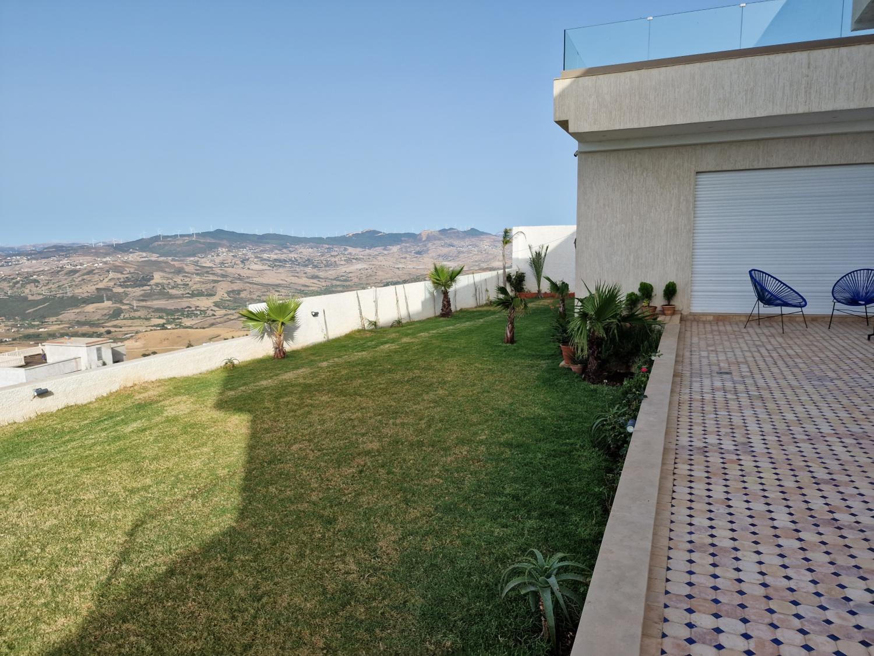 Villa Beni Mejmel avec vue exceptionnelle