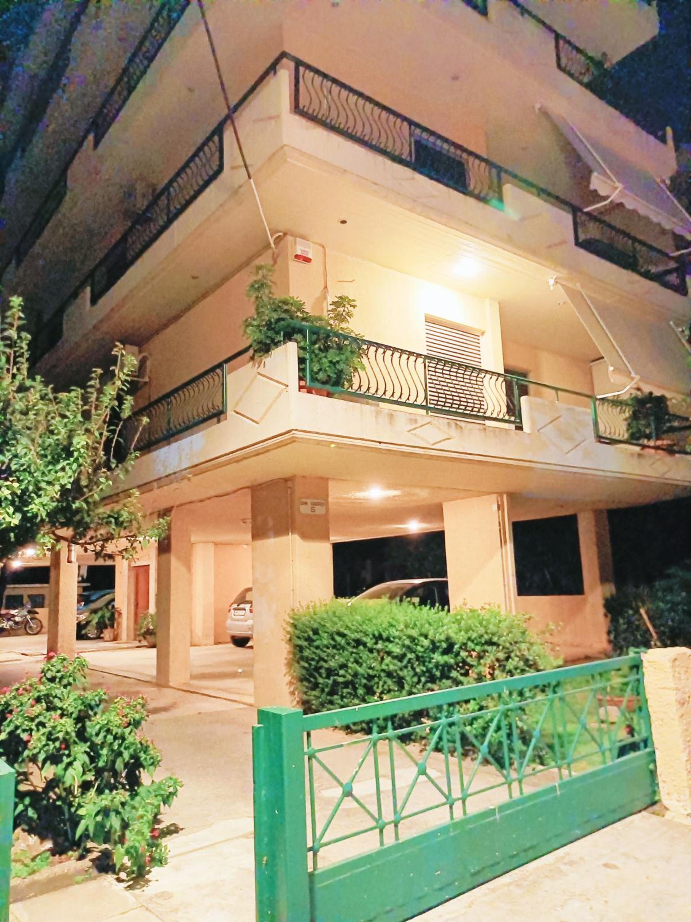 Marousi Residence with Garden