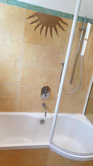 Ferienwohnung in der Villa Sana mit großem Garten