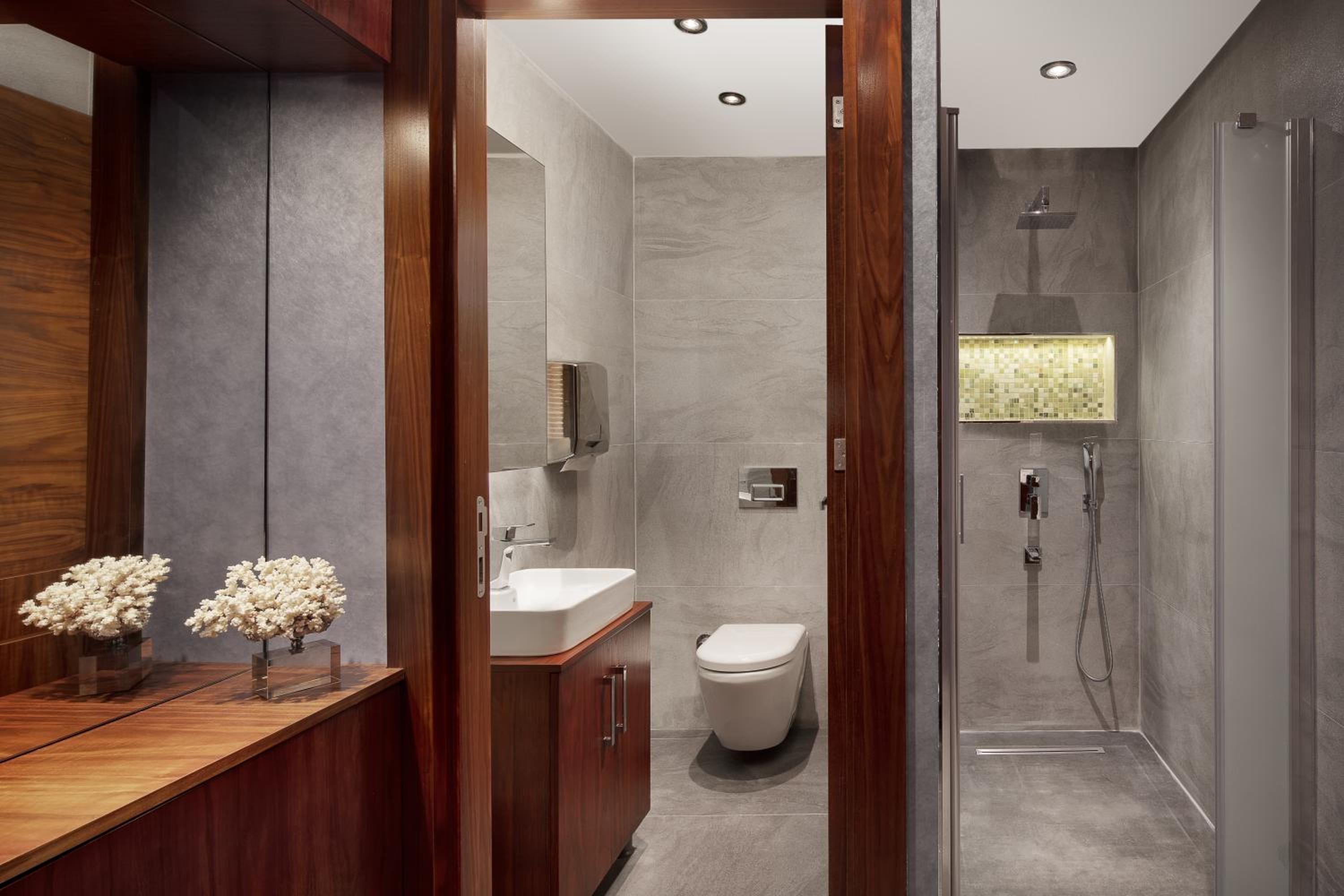Sheraton Istanbul Atakoy Hotel - Image 13