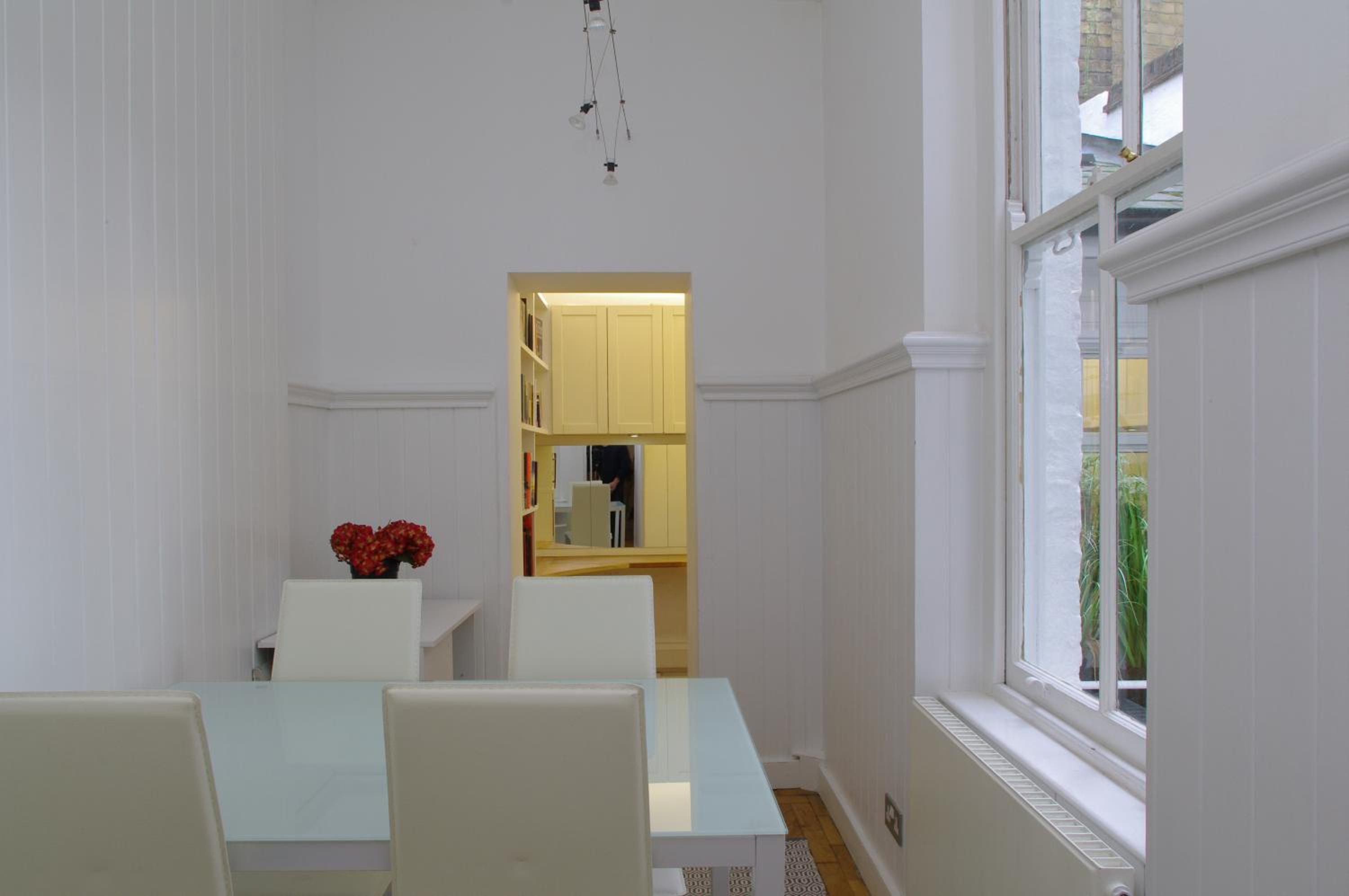 Stylish Central London Duplex with Private Patio