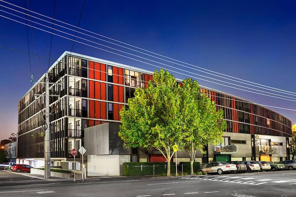 Hotel Urban Uptown: Stylish Richmond - Image 1