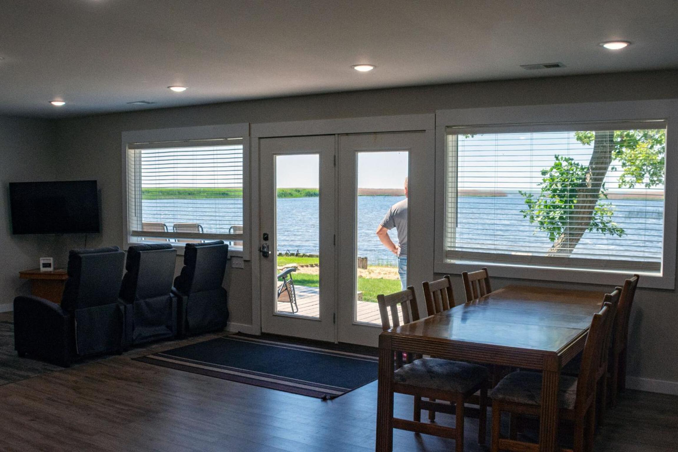 Cozy Home Lake Huron II